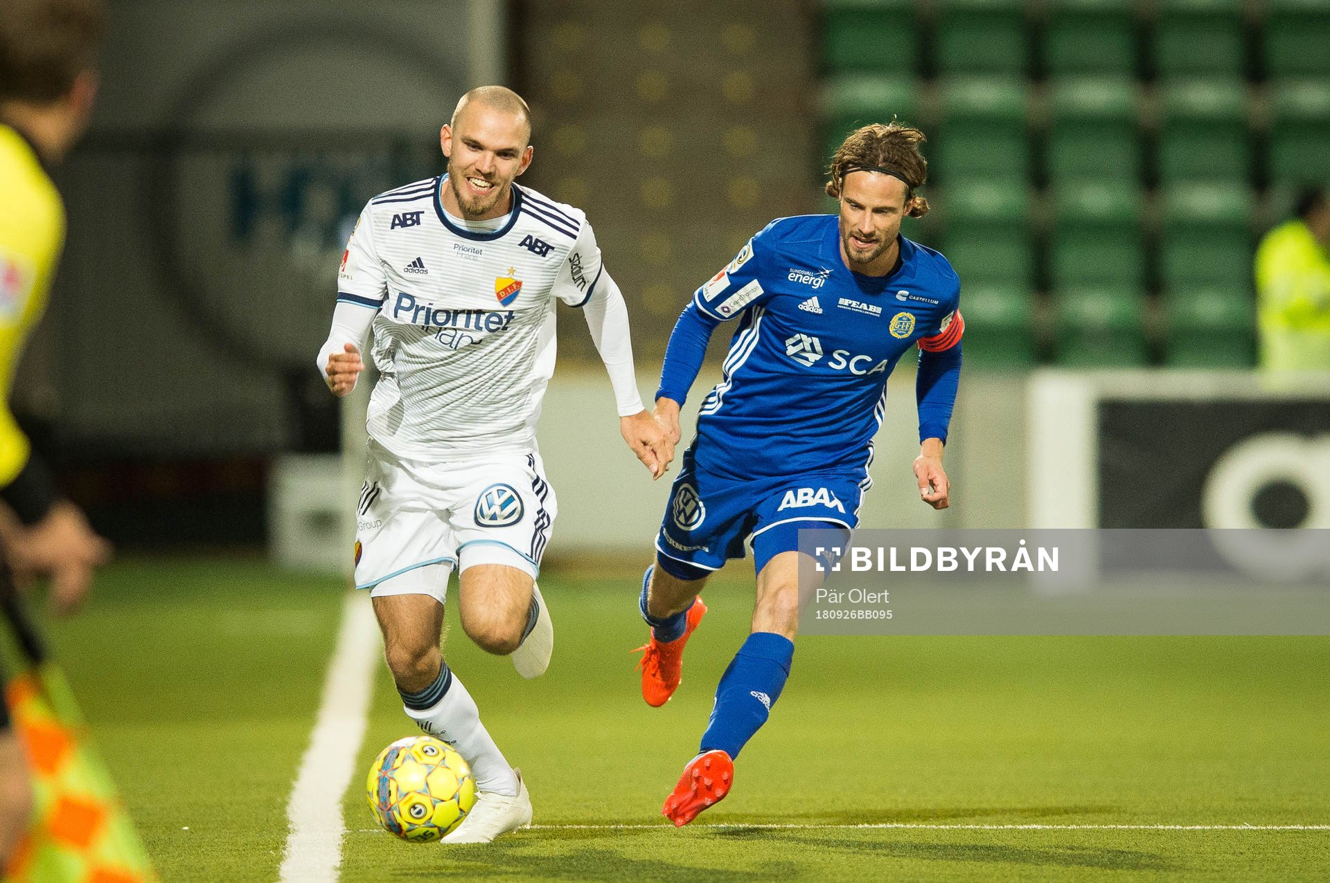 Djurgårdens Marcus Danielson och  Linus Hallenius
