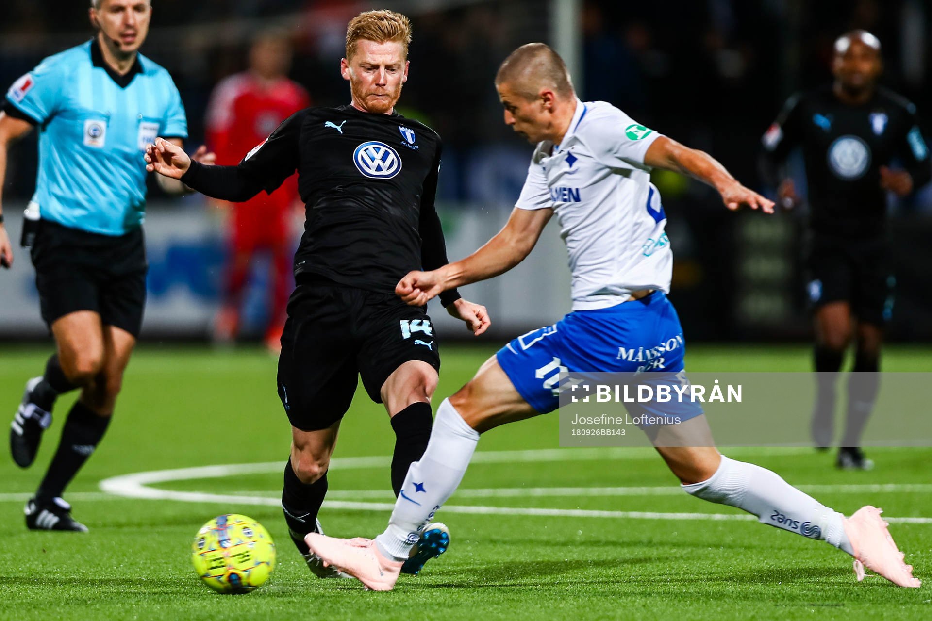 Malmö FFs Anders Christiansen och Norrköpings Simon Thenrn