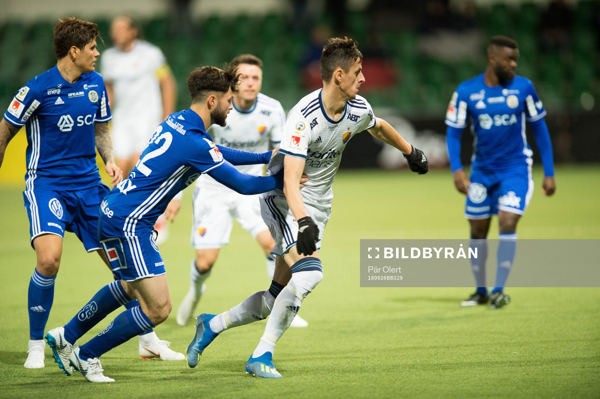 Sundsvalls Jonathan Tamimi Syberg och Djurgårdens Haris