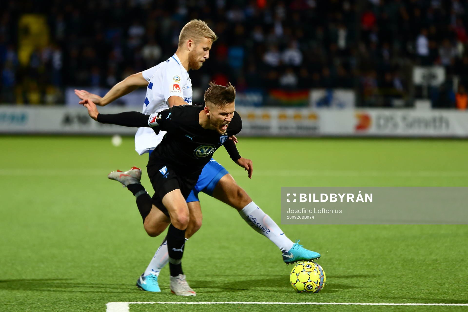 Norrköpings Filip Dagerstål stoppar Malmö FFs Arnór