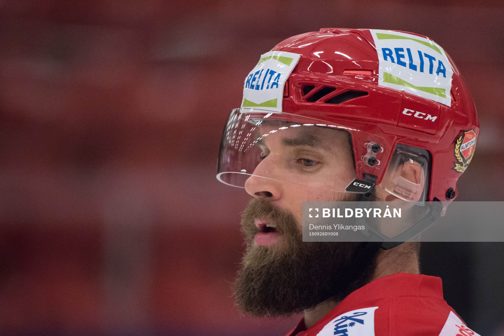 Almtunas Per Svensson innan ishockeymatchen i