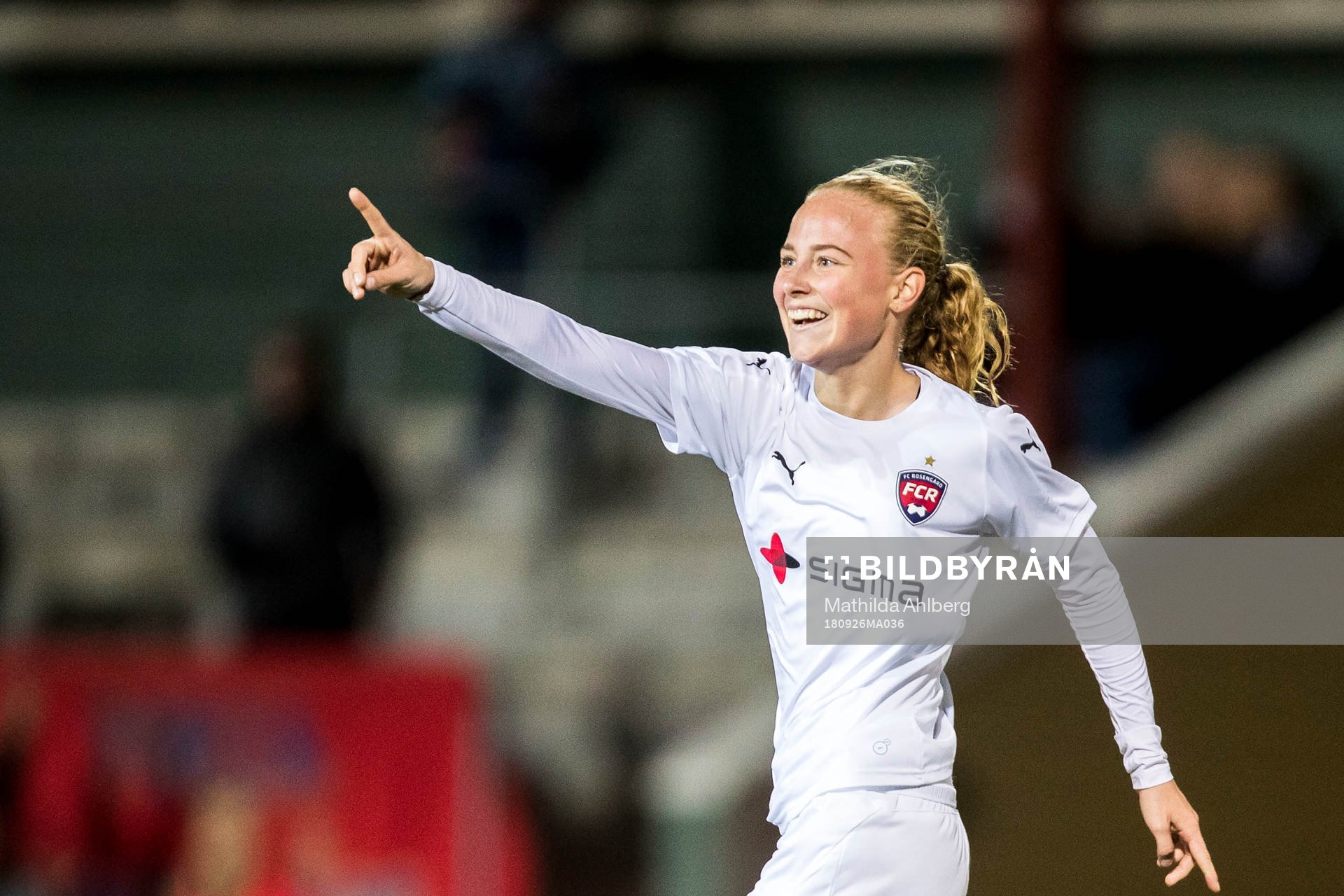 Rosengårds Ebba Wieder jublar