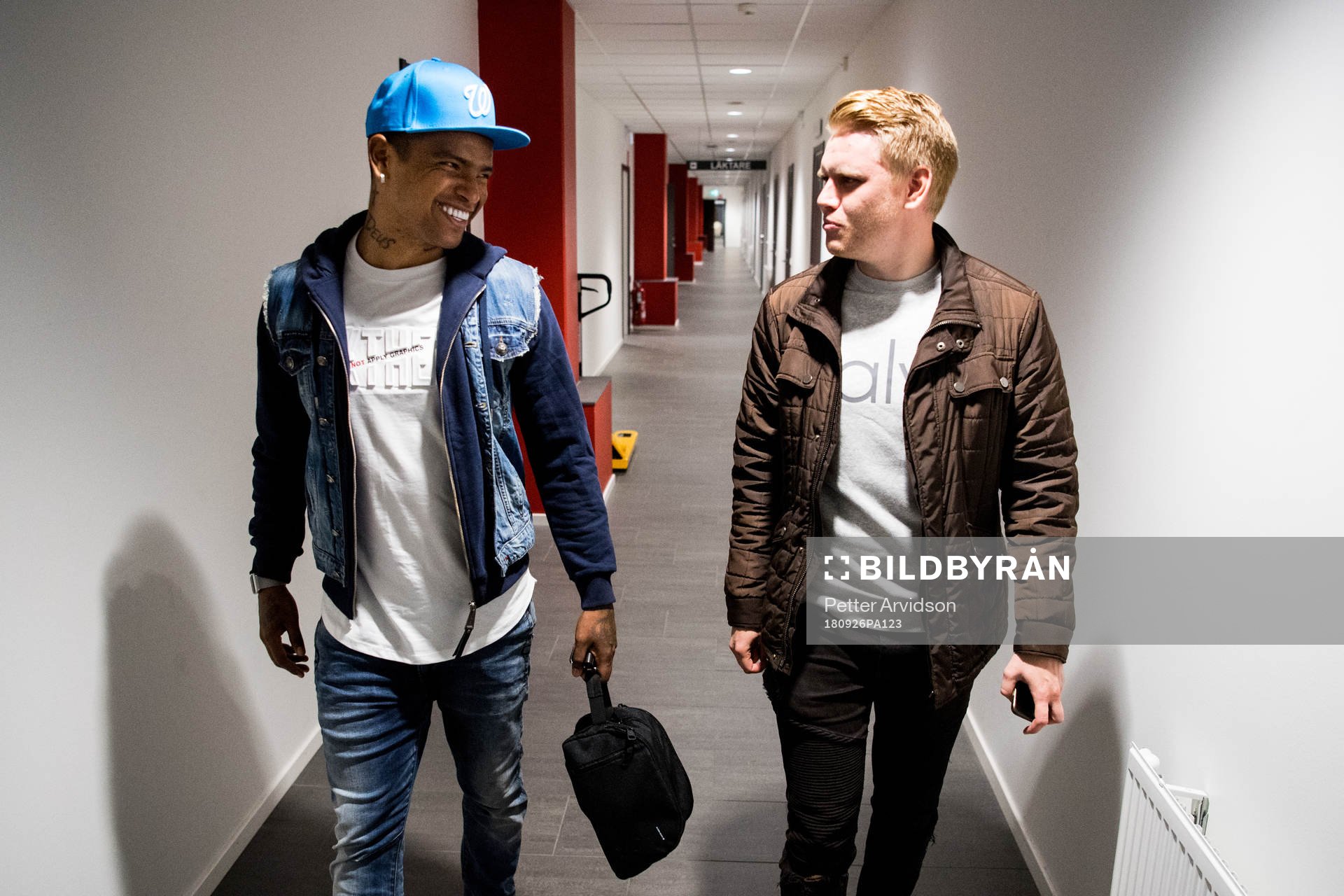 Wanderson Do Carmo och Göteborgs-Postens reporter Linus