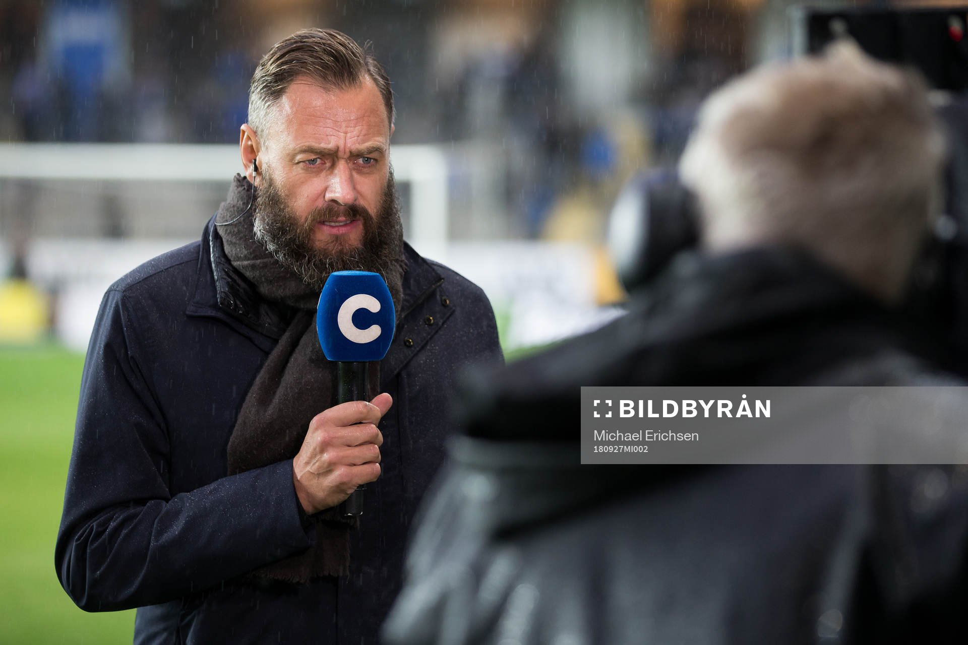 CMores expert Olof Lundh innan fotbollsmatchen i Allsvenskan mellan IFK Göteborg och AIK den 27 september 2018 i Göteborg.