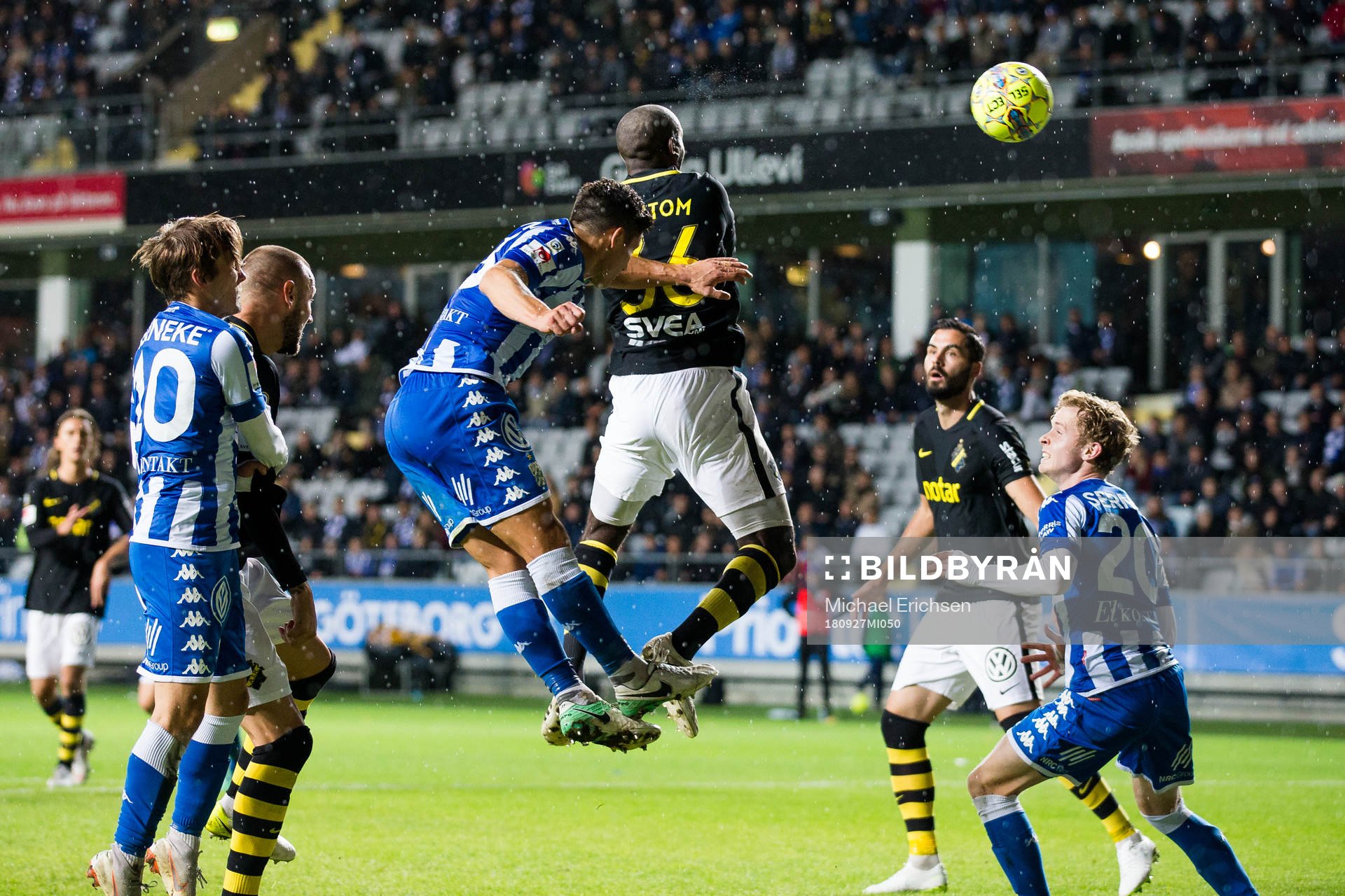s Henok Goitom nickar in 0-2