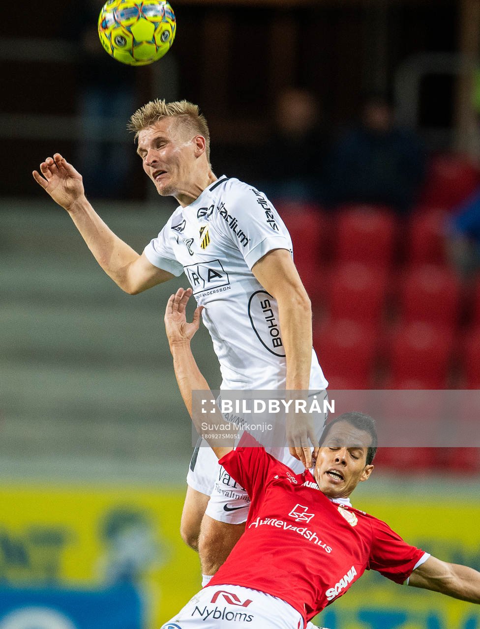 Kalmars Hiago Ramiro och Häckens Juhani Ojala