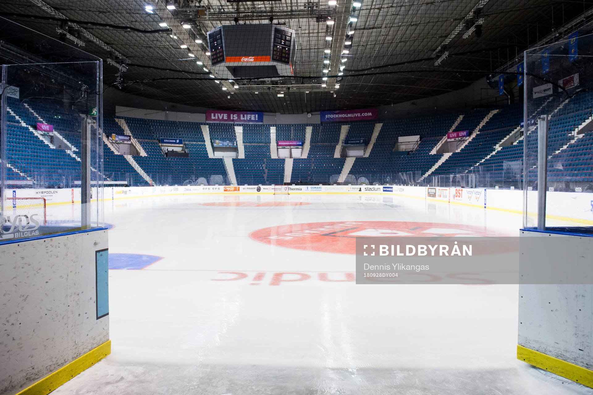 Interiör av Hovet innan ishockeymatchen i SDHL mellan