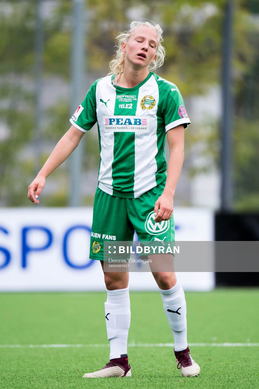 Hammarbys Astrid Larsson deppar