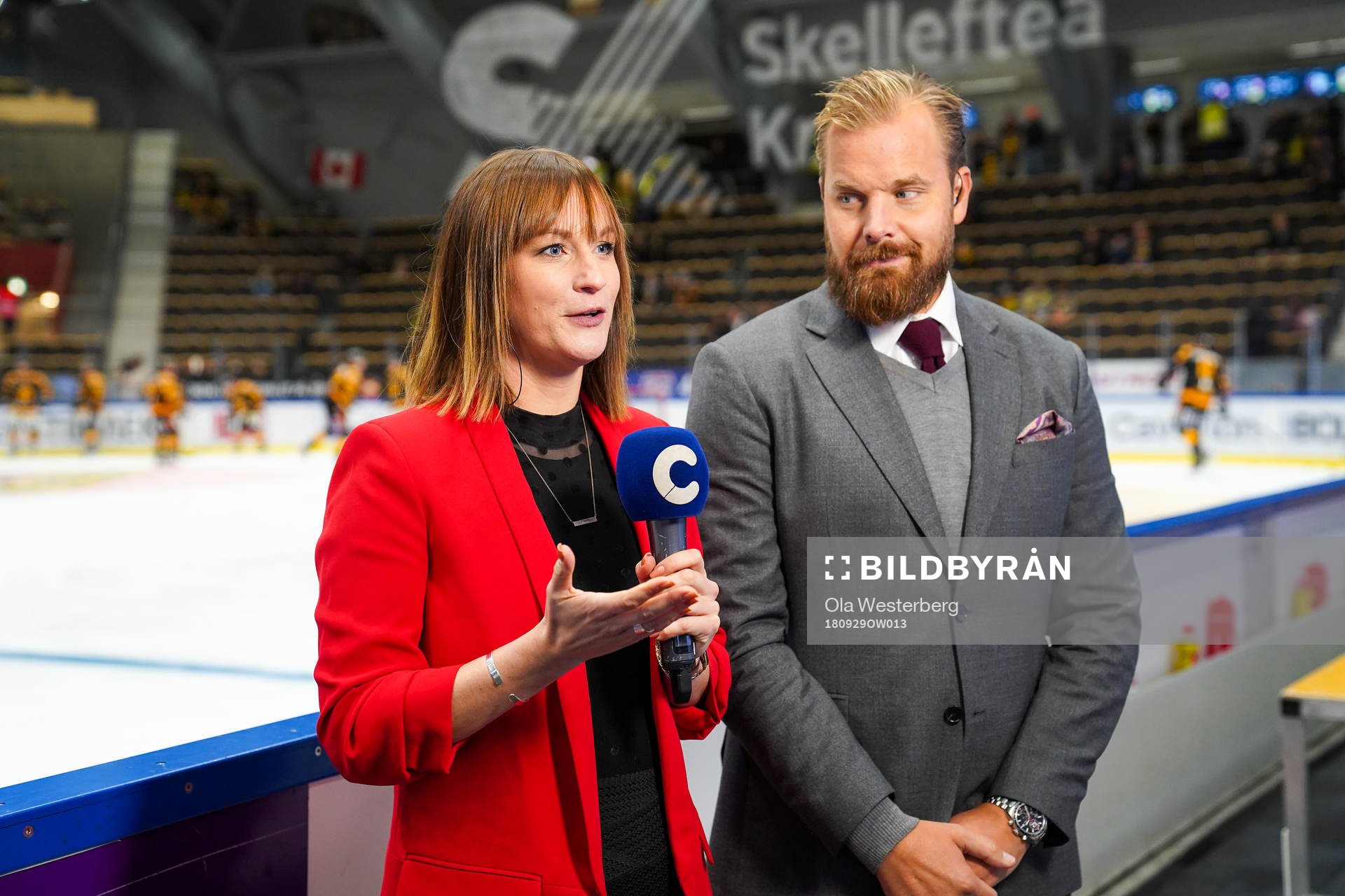 Cmores och Tv4s kommentator Lena Sundqvist och