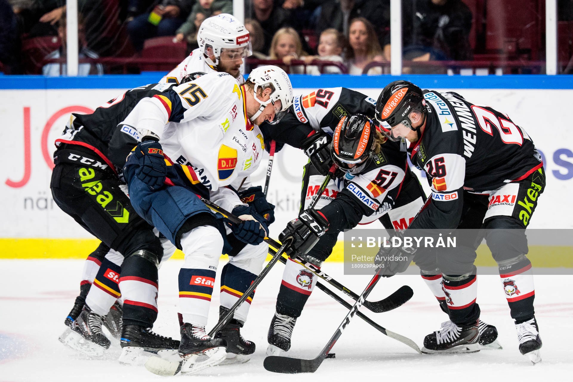 Malmö Redhawks Emil Sylvegård och Axel Wemmenborn