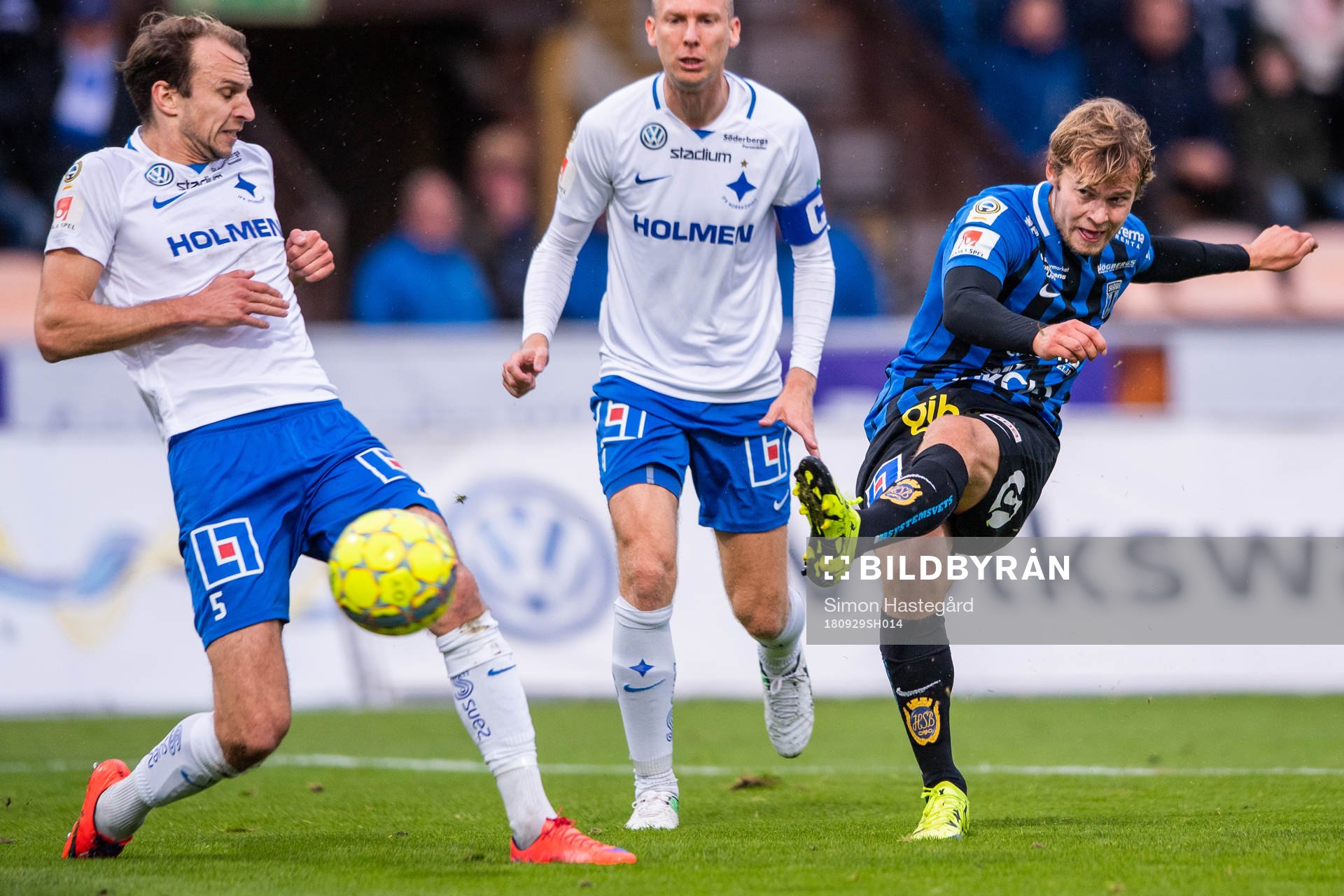 Sirius Sam Lundholm skjuter