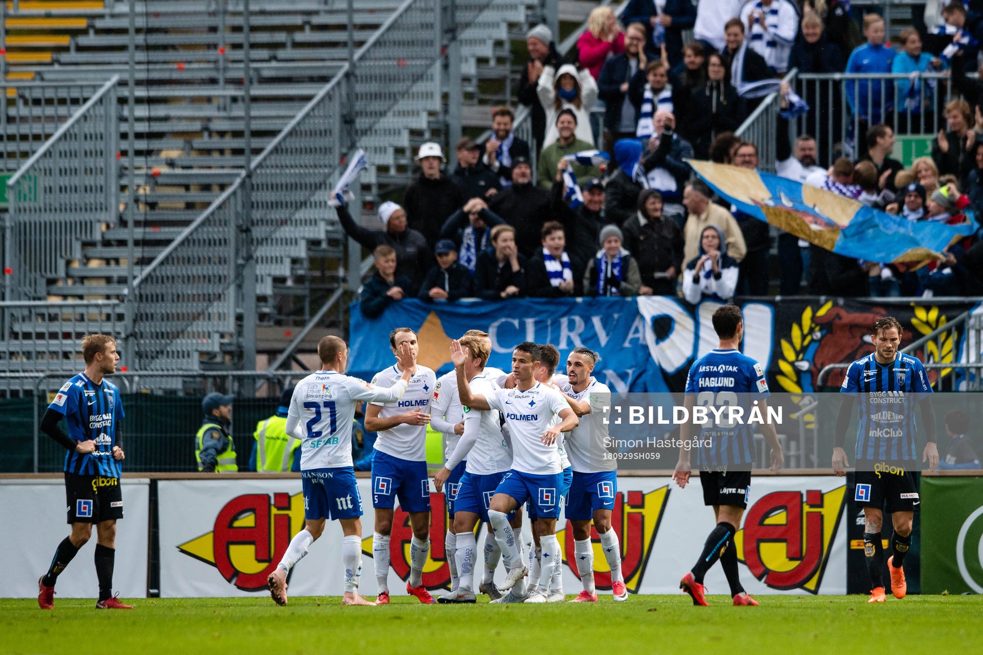 Norrköpings spelare jublar