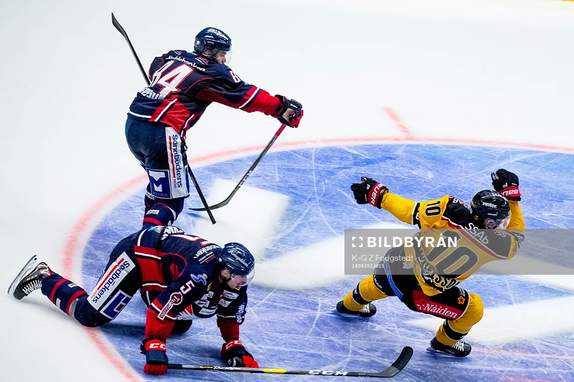 Linköpings Mattias Bäckman och Jimmy Andersson tar