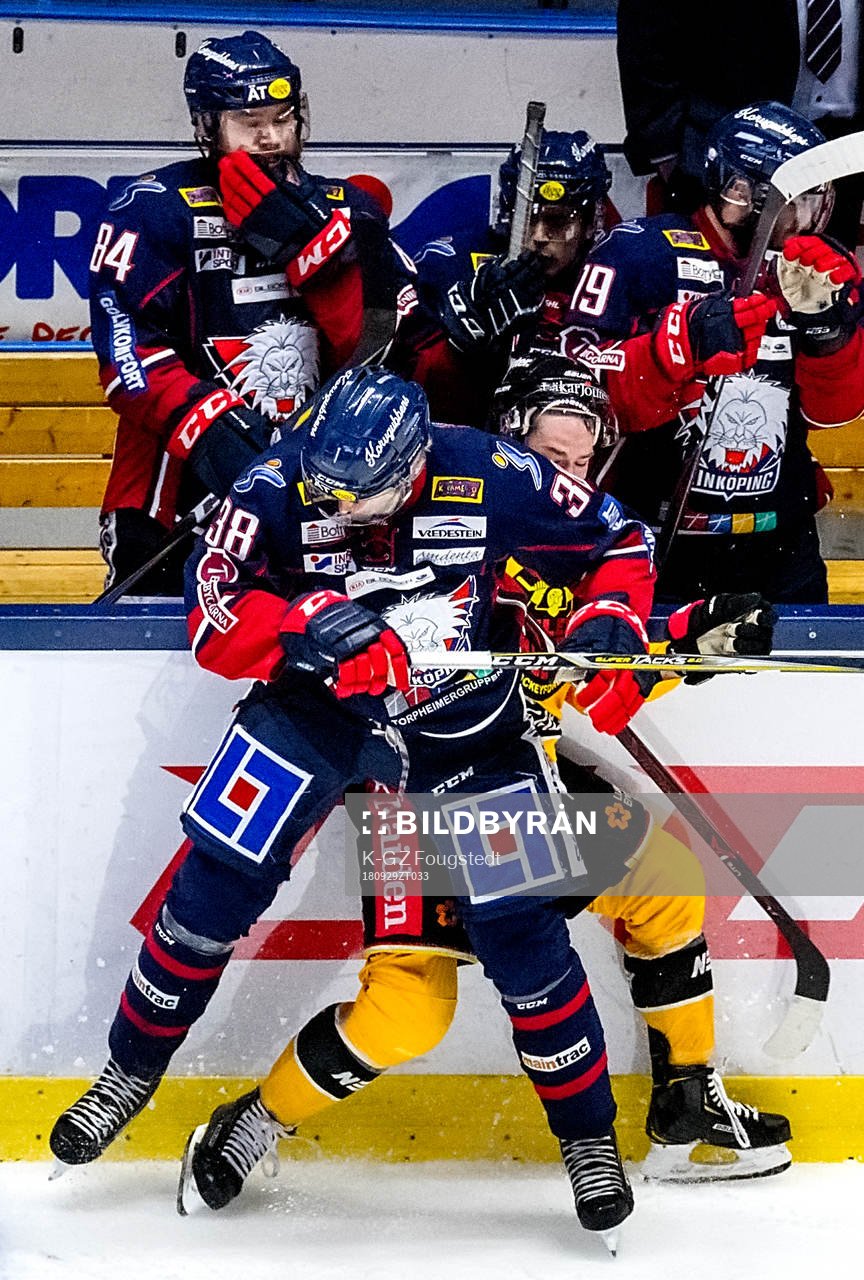 Luleås Austin Farley blir krossad av Linköpings Johan