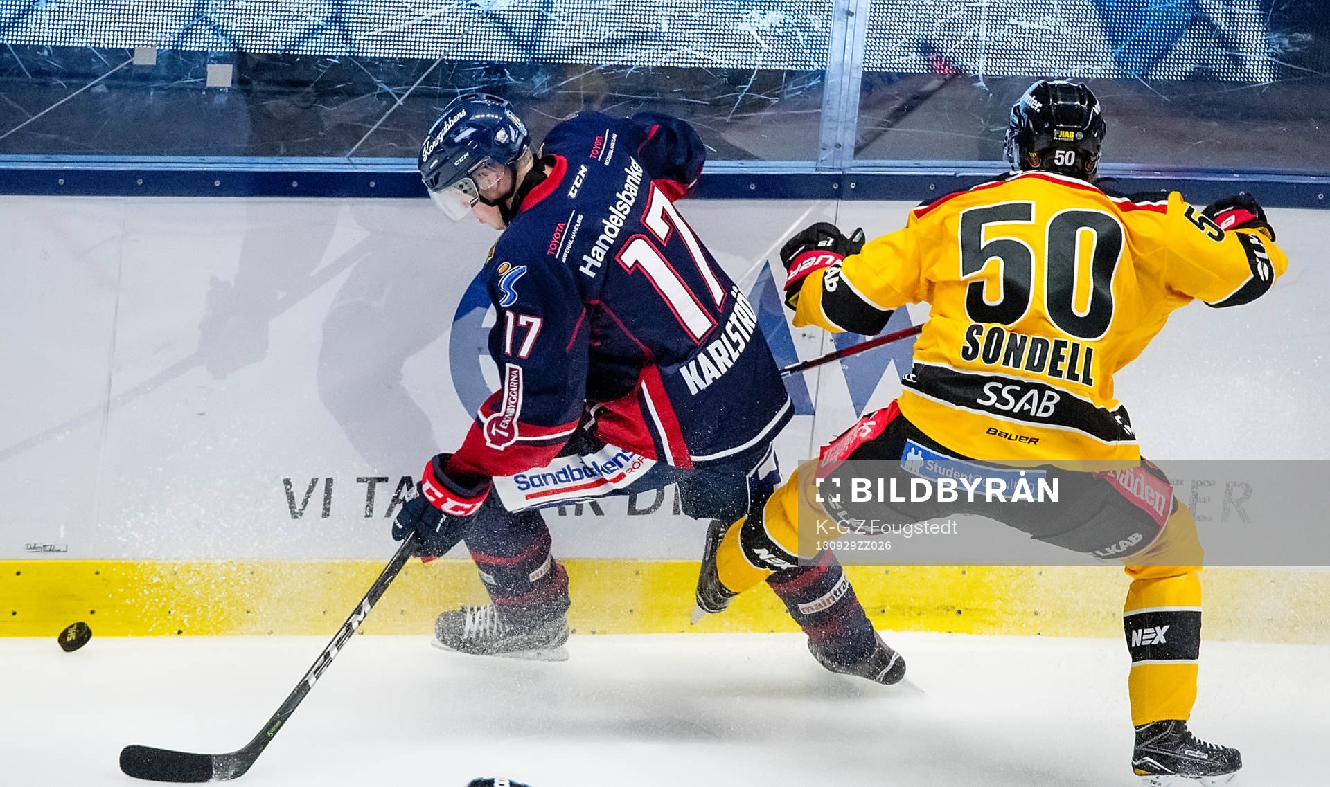Luleås Daniel Sondell och Linköpings Fredrik Karlström