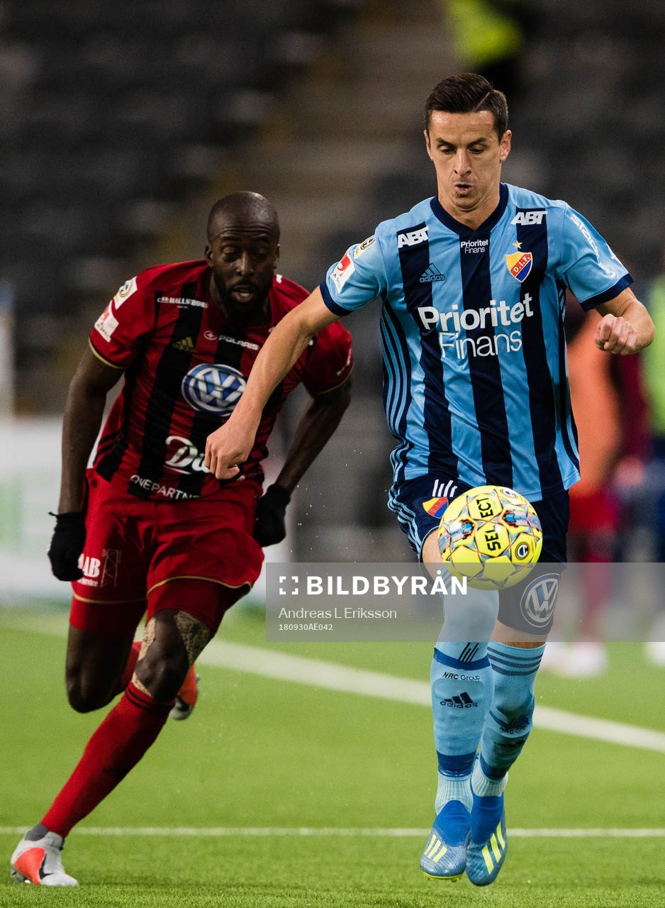 Östersunds Ronald Mukiibi och Djurgårdens Haris Radetinac