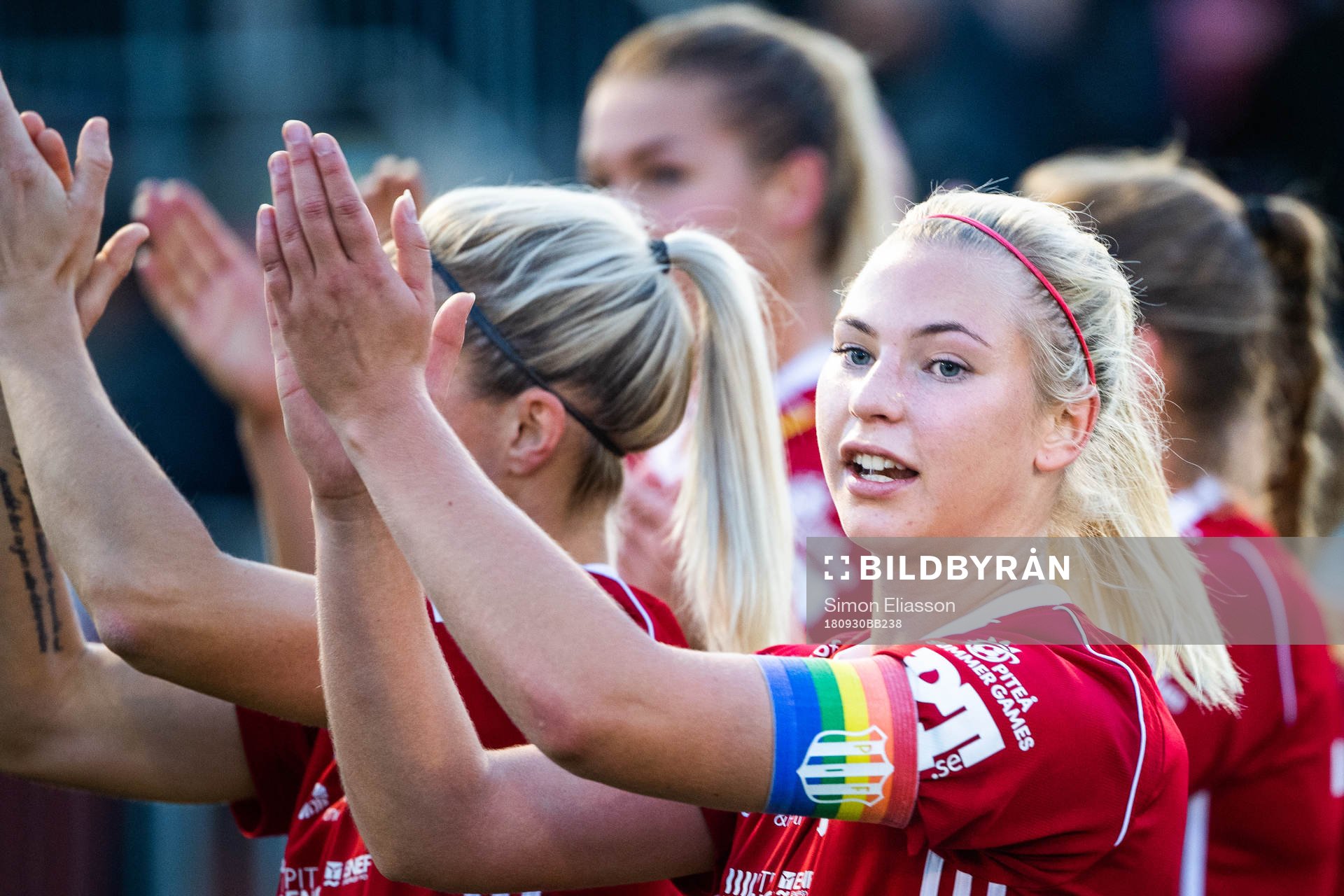 Piteås Ellen Löfqvist jublar