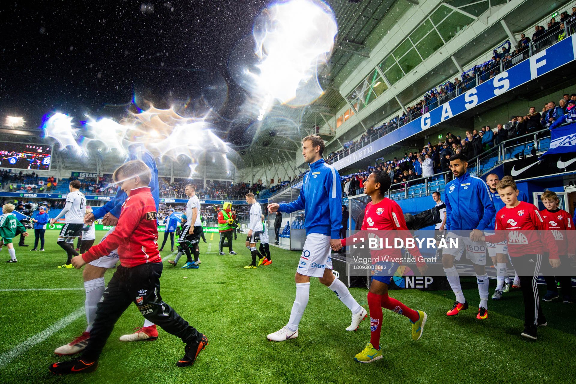 Magnus Eikrem of Molde pre the Eliteserien match between