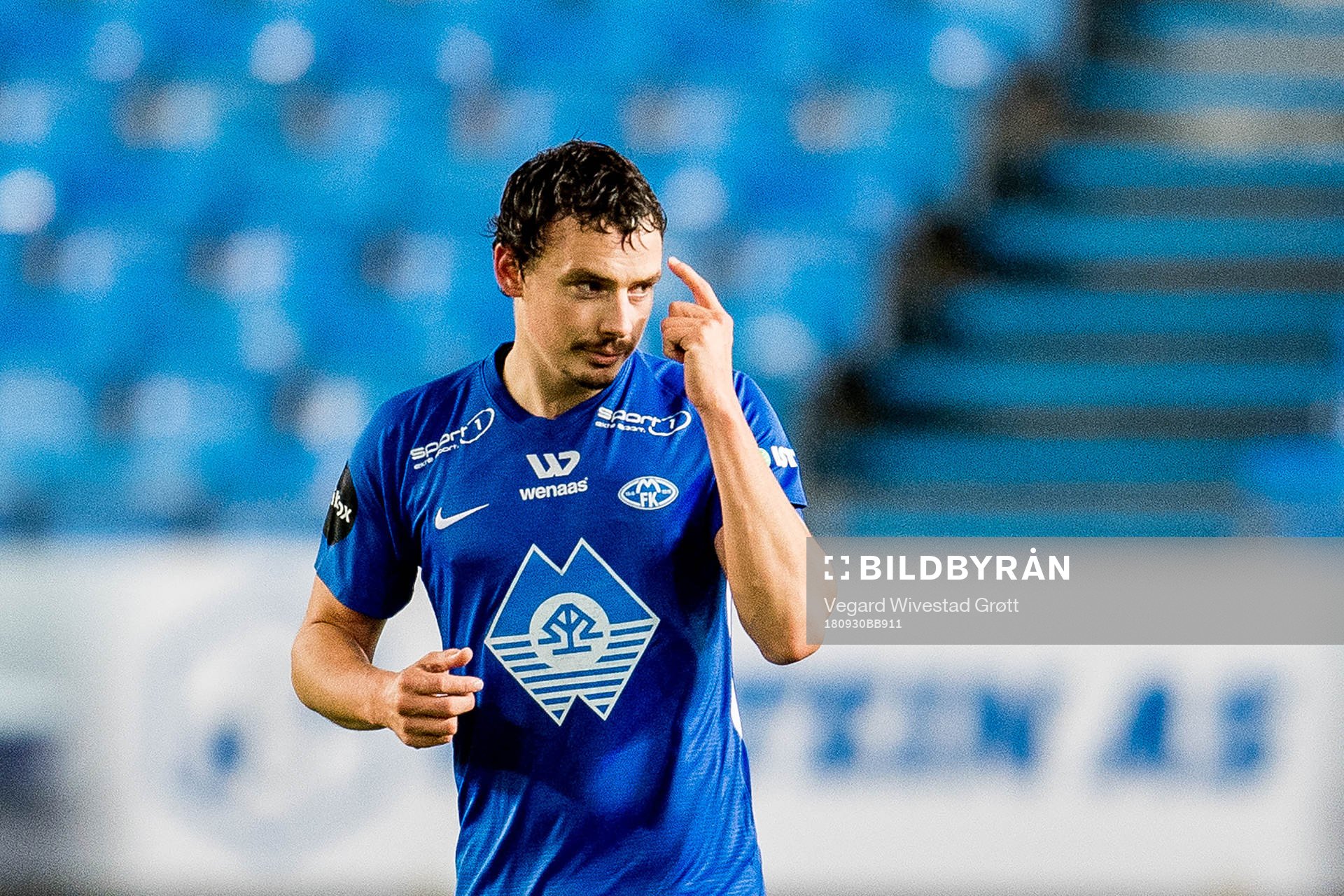 Vegard Forren of Molde celebrates