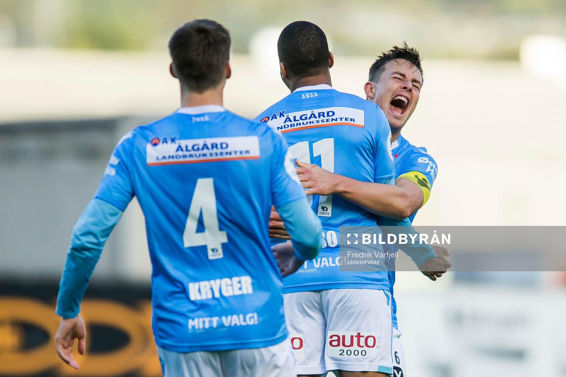 Erixon Danso of Sandnes Ulf celebrates with his teammate