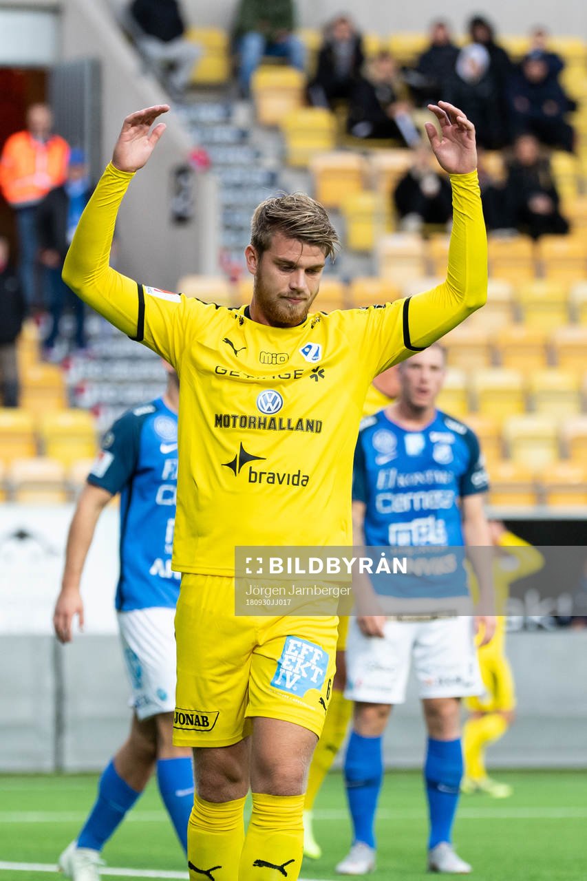 Halmstads Marcus Mathisen deppar