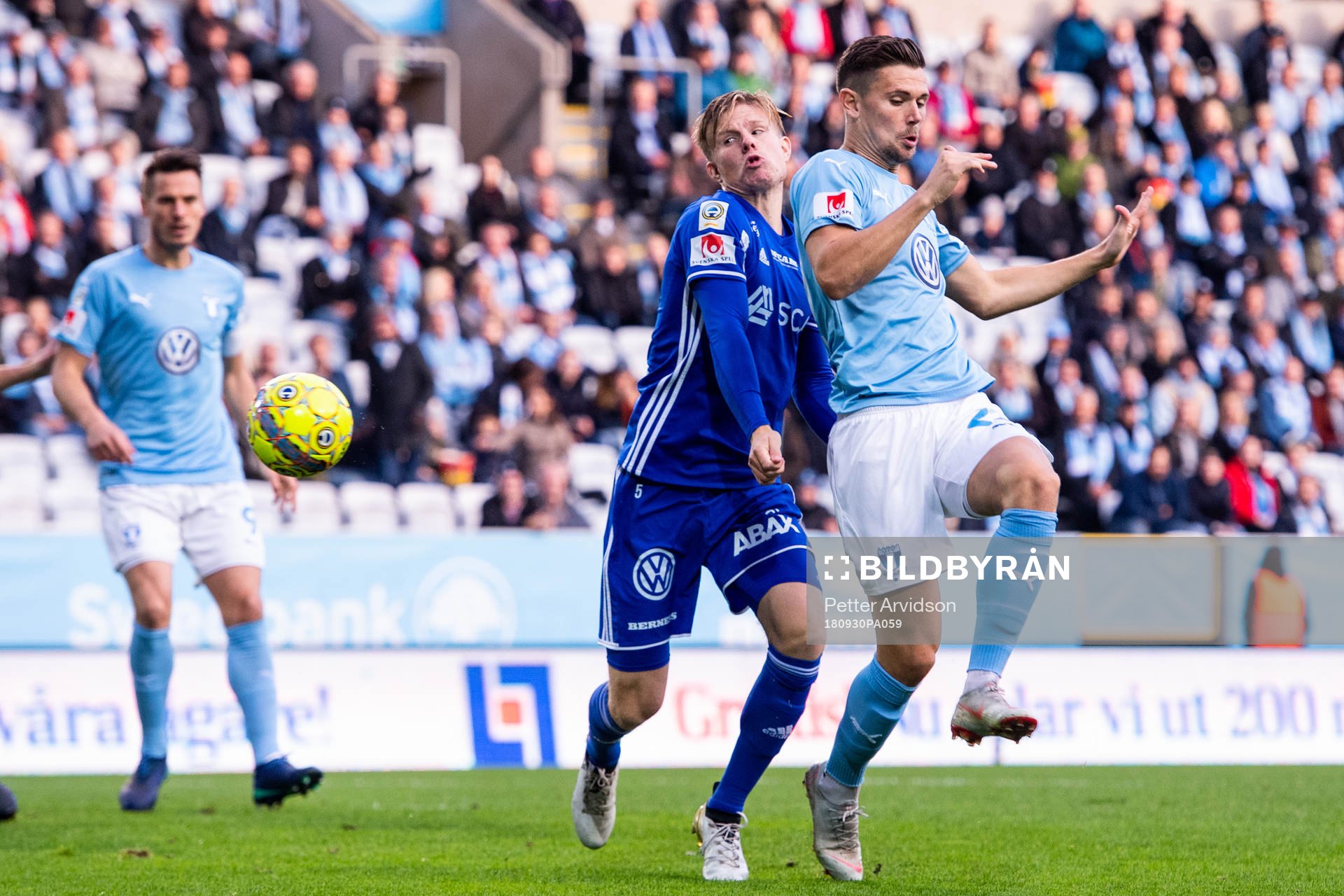 Malmö FFs Marcus Antonsson och Sundsvalls Eric Björkander