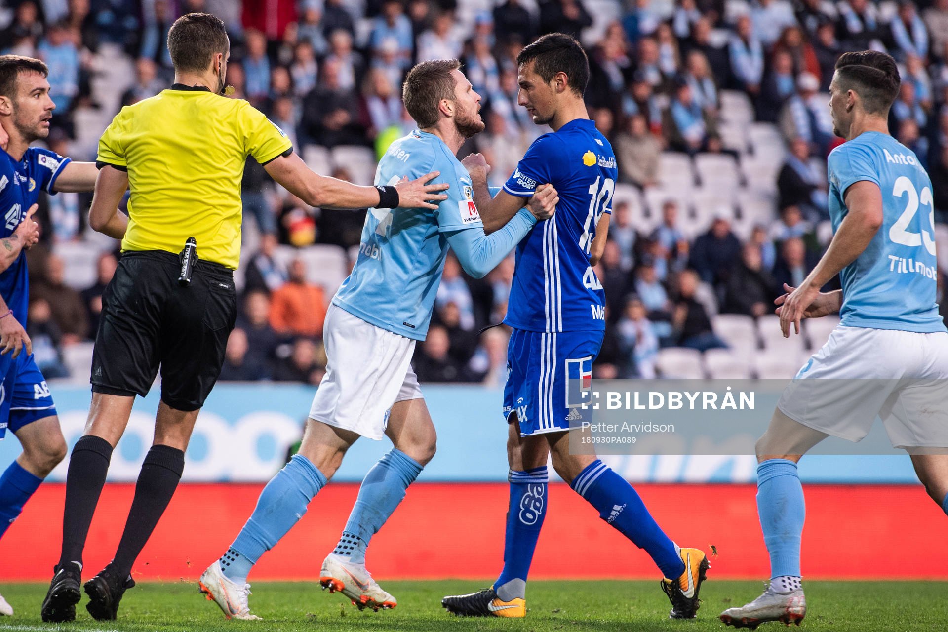 Malmö FFs Lasse Nielsen i bråk med Sundsvalls Pol Moreno