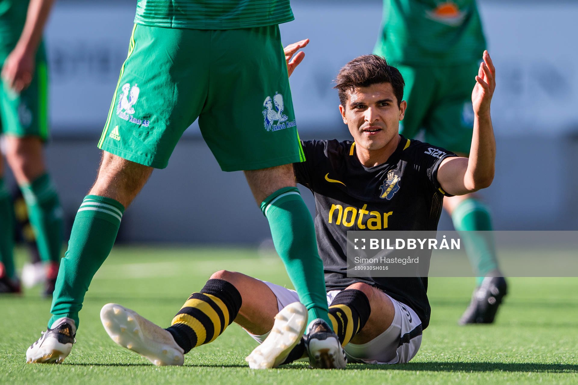 s Tarik Elyounoussi deppar