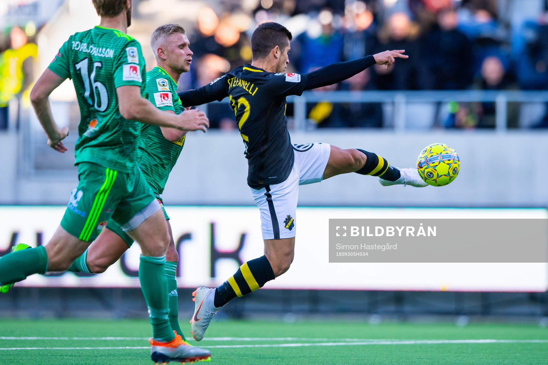 s Nicolas Stefanelli med målchans