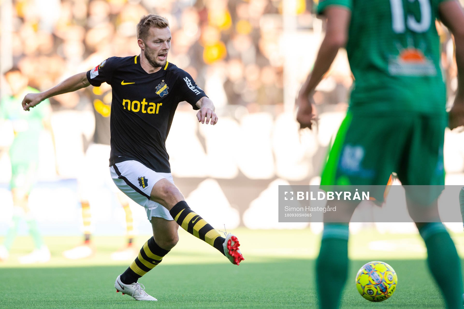 s Sebastian Larsson