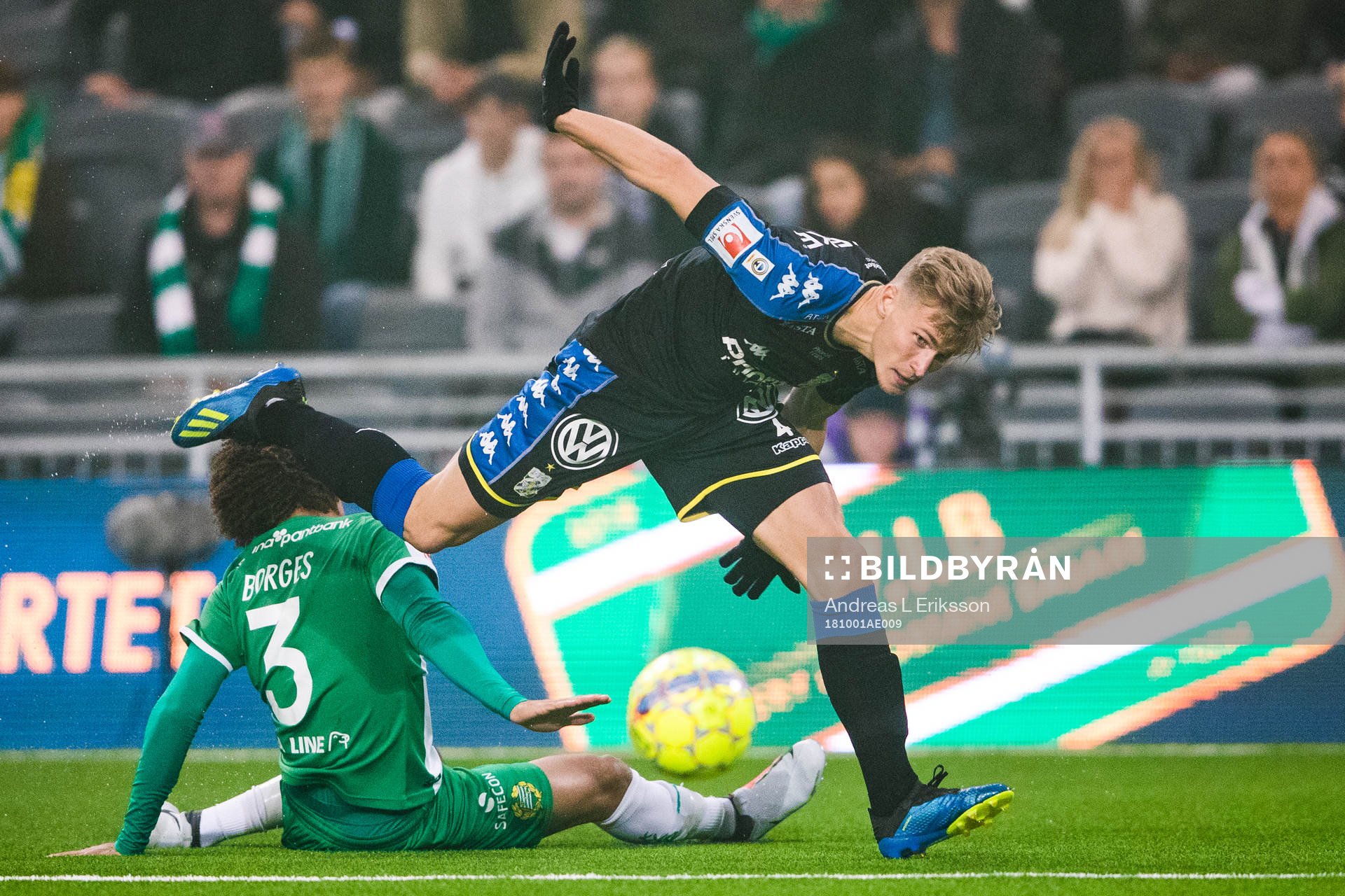 Hammarbys Neto Borges och IFK Göteborgs Carl Starfelt i