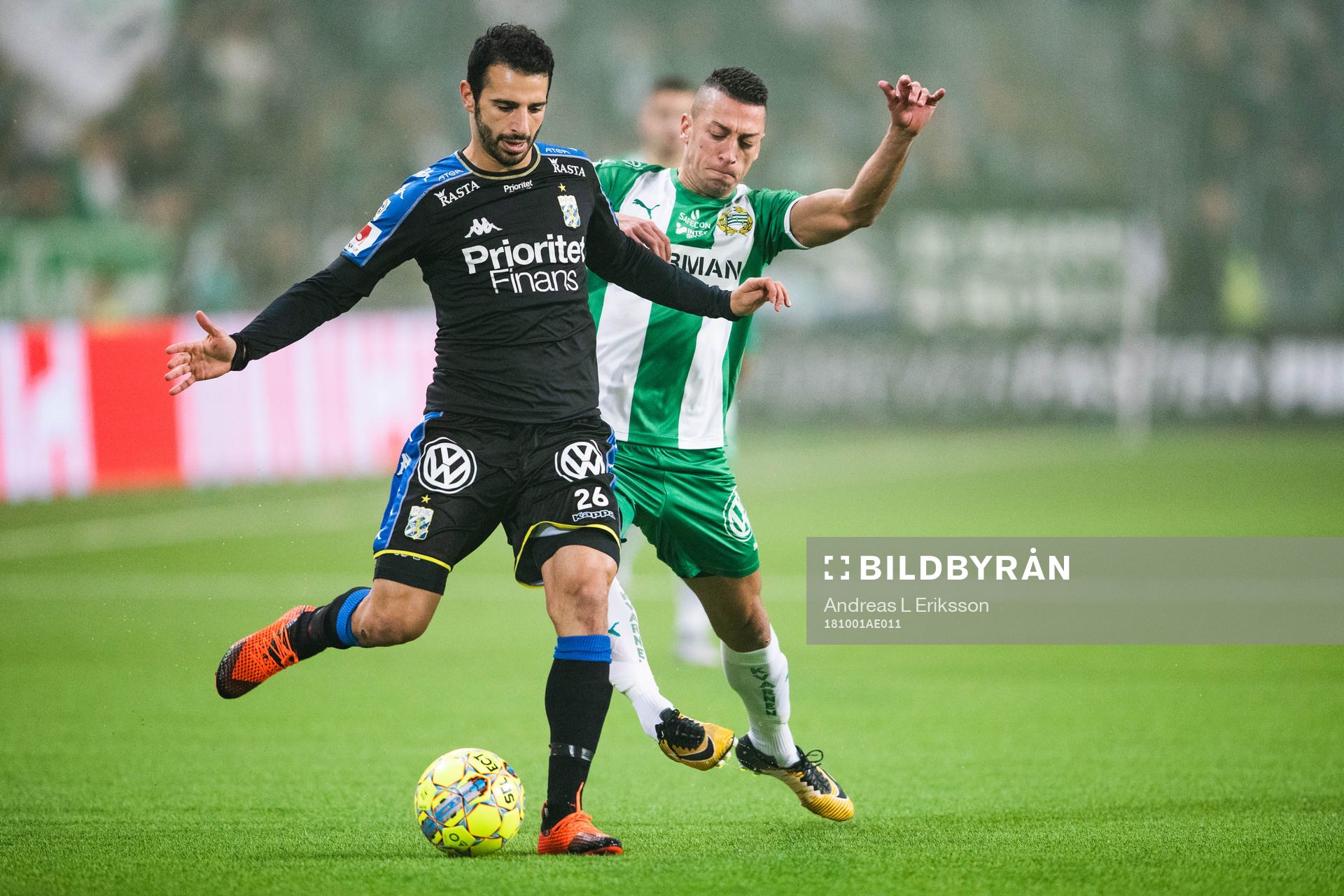 IFK Göteborgs André Calisir och Hammarbys Nikola Djurdjic