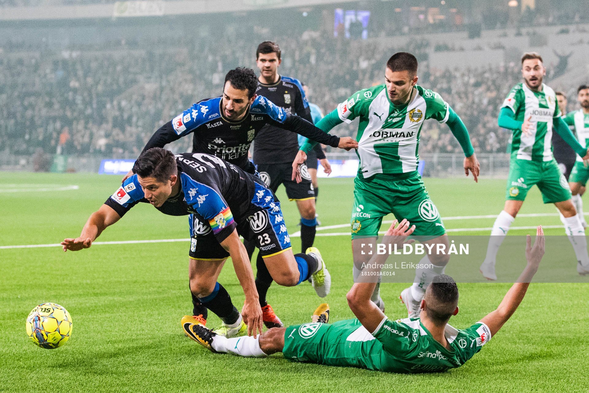 IFK Göteborgs David Boo Wiklander och André Calisir i