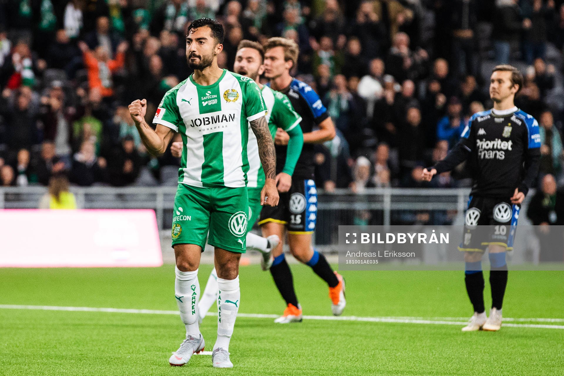 Hammarbys Jiloan Hamad jublar efter att han gjirt 2-0-målet på straff under fotbollsmatchen i Allsvenskan mellan Hammarby och IFK Göteborg den 1 oktober 2018 i Stockholm. 