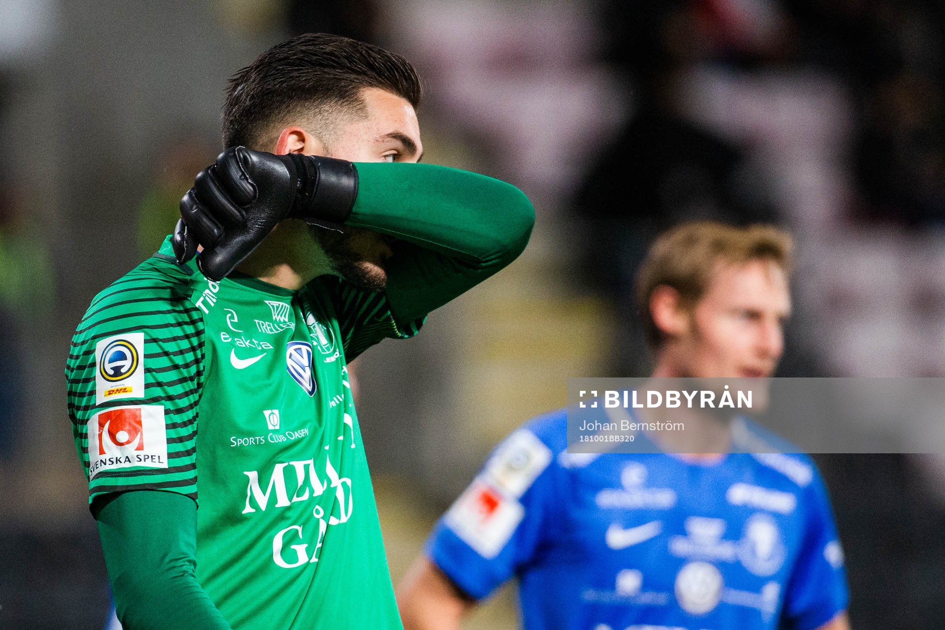 Trelleborgs målvakt Marko Johansson deppar