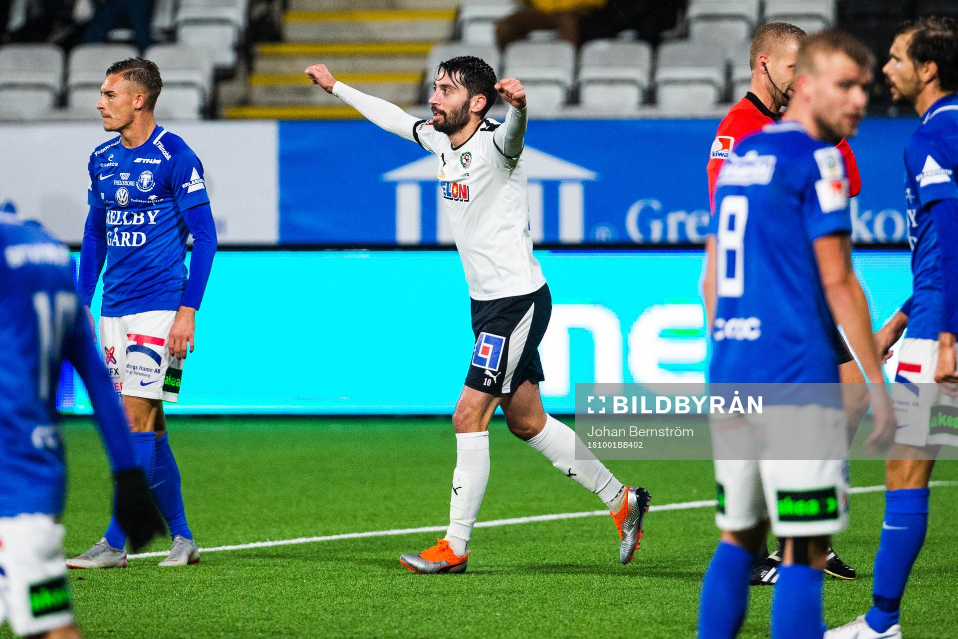 Örebros Nahir Besara jublar