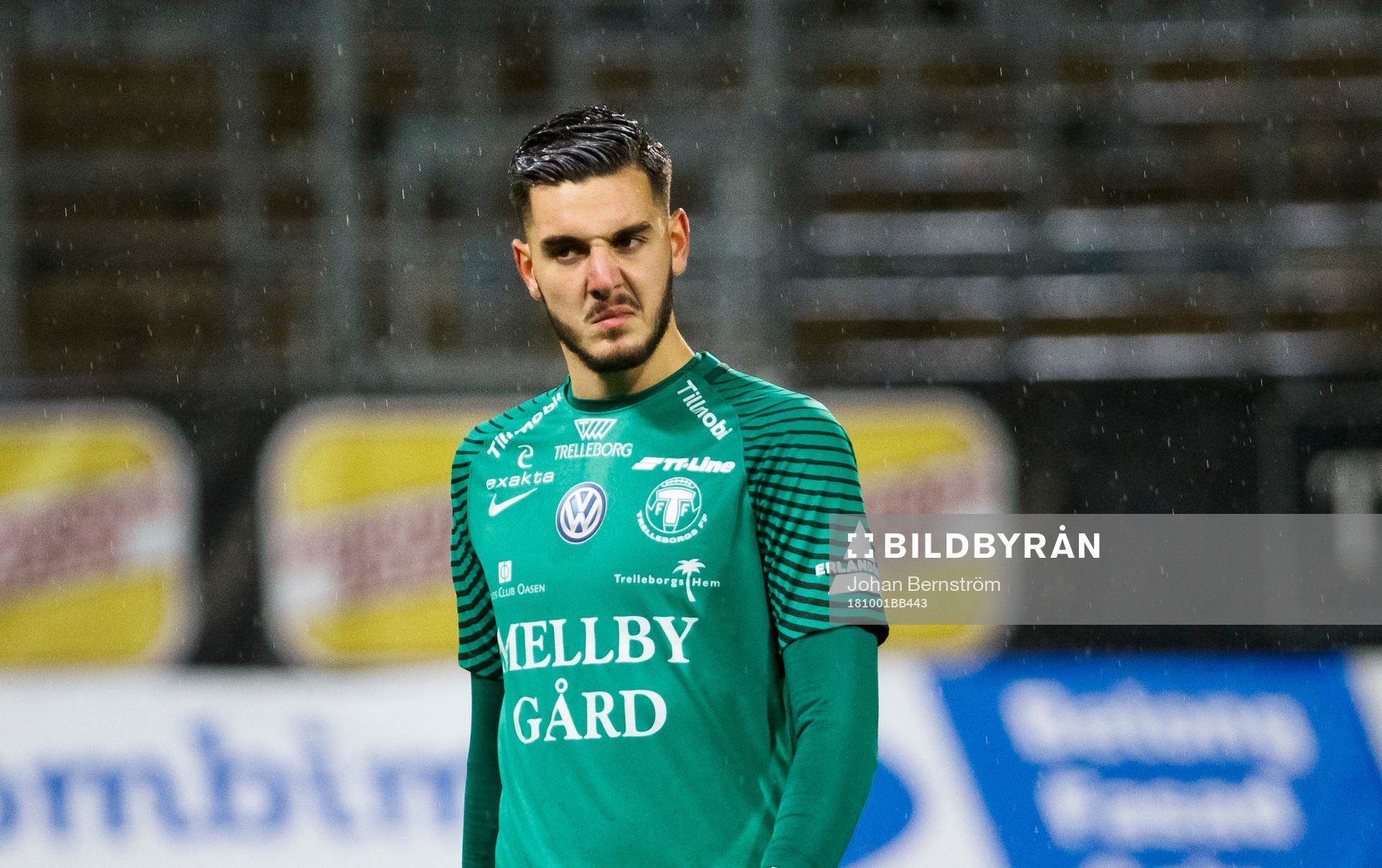 Trelleborgs målvakt Marko Johansson deppar