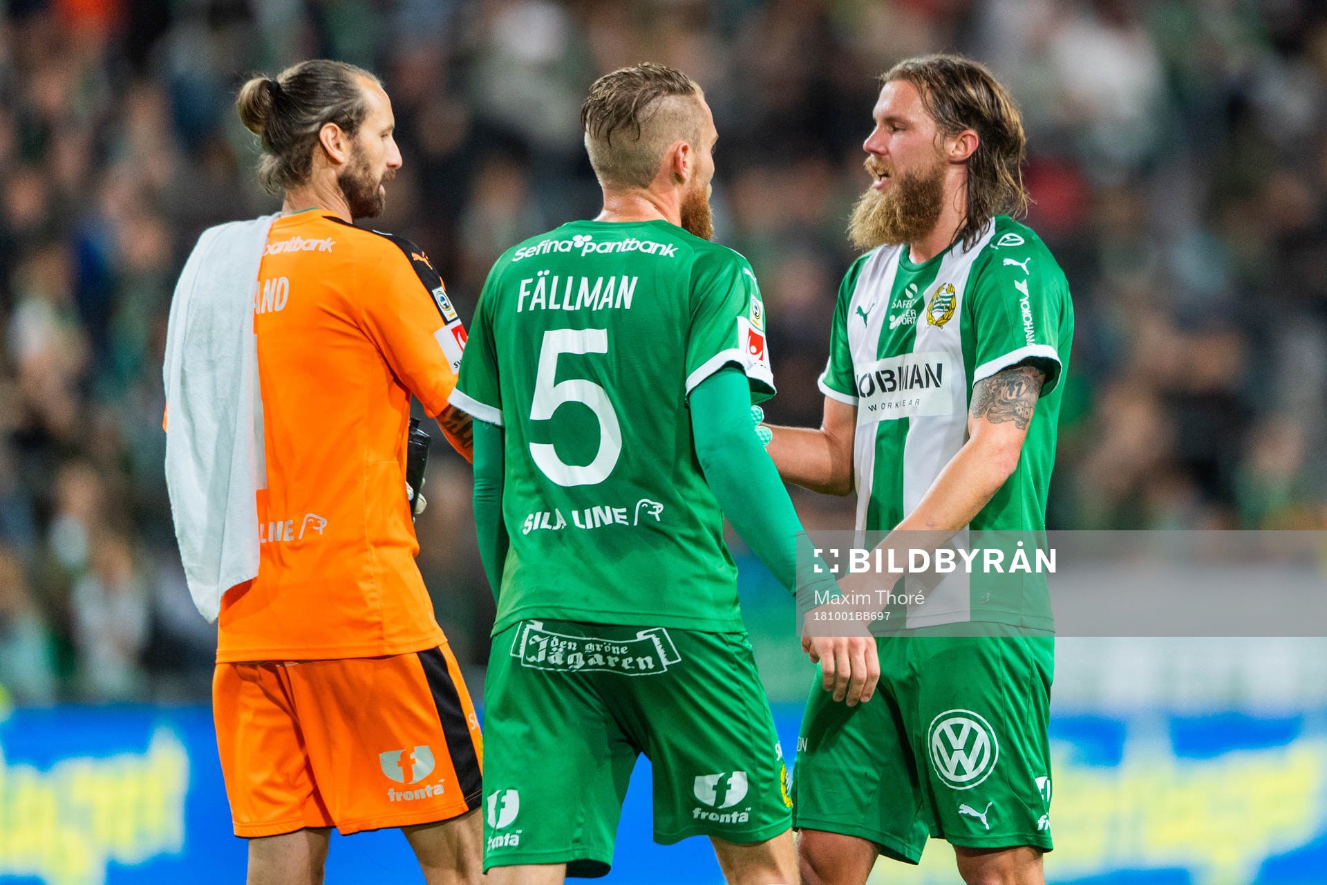 Hammarbys målvakt Johan Wiland, David Fällman och Björn