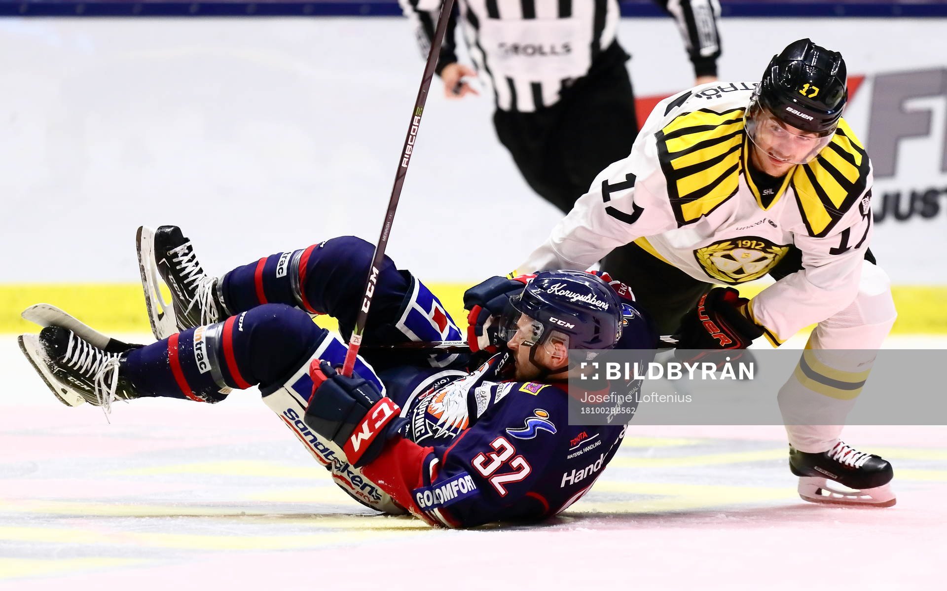 Brynäs Alexander Bjurström och Linköpings Lukas Bengtsson