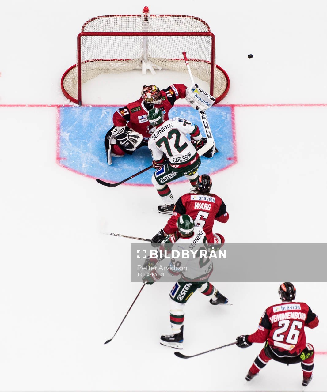Frölundas Patrik Carlsson oroar mot Malmö Redhawks