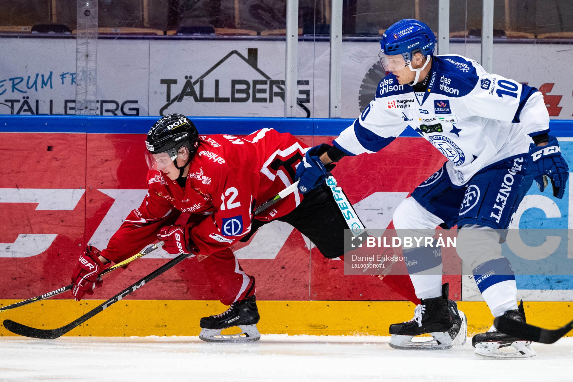 Vita Hästens Simon Krekula  och Leksands Tor Immo