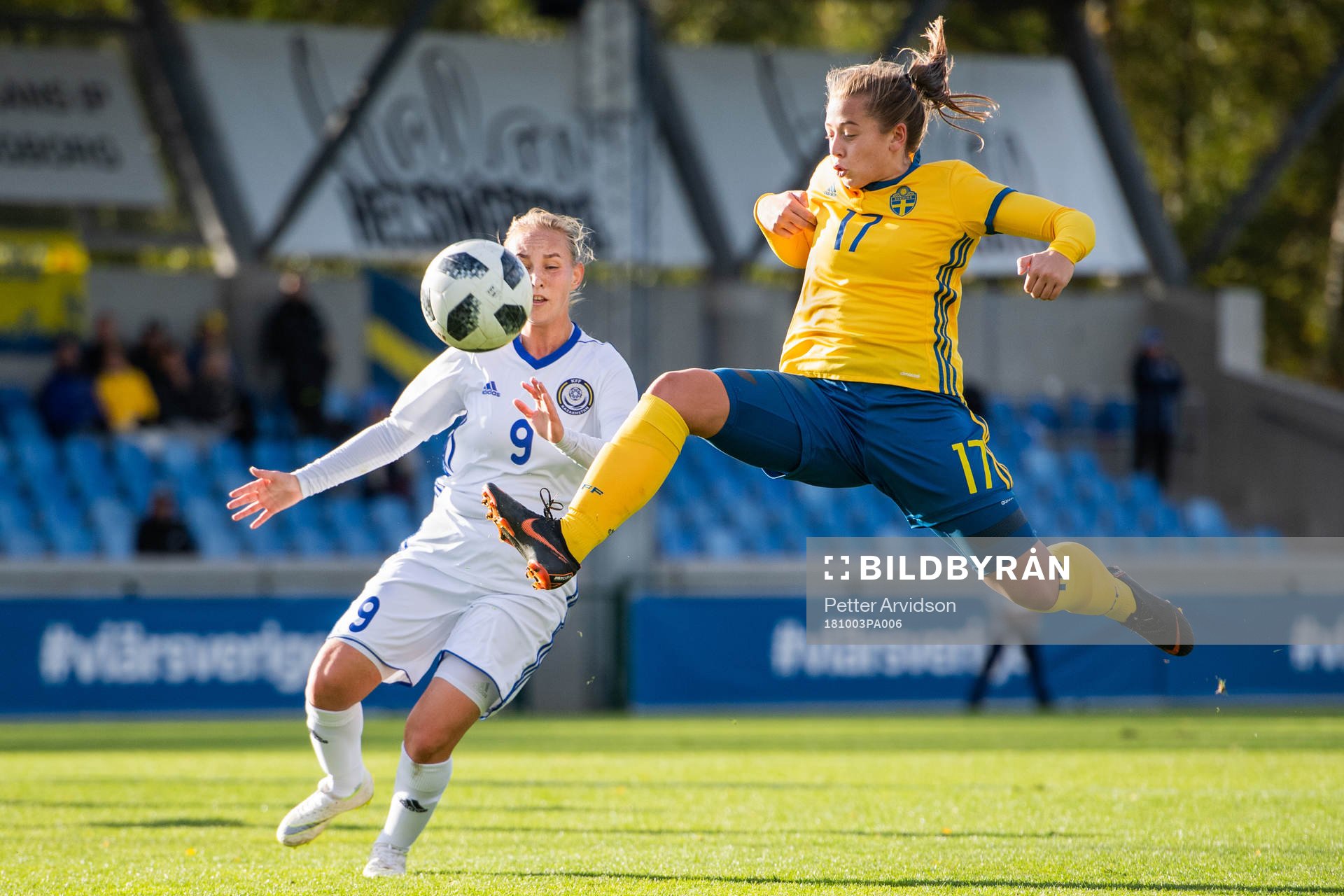 Sveriges Cornelia Kapocs och Kazakstans Anastassiya