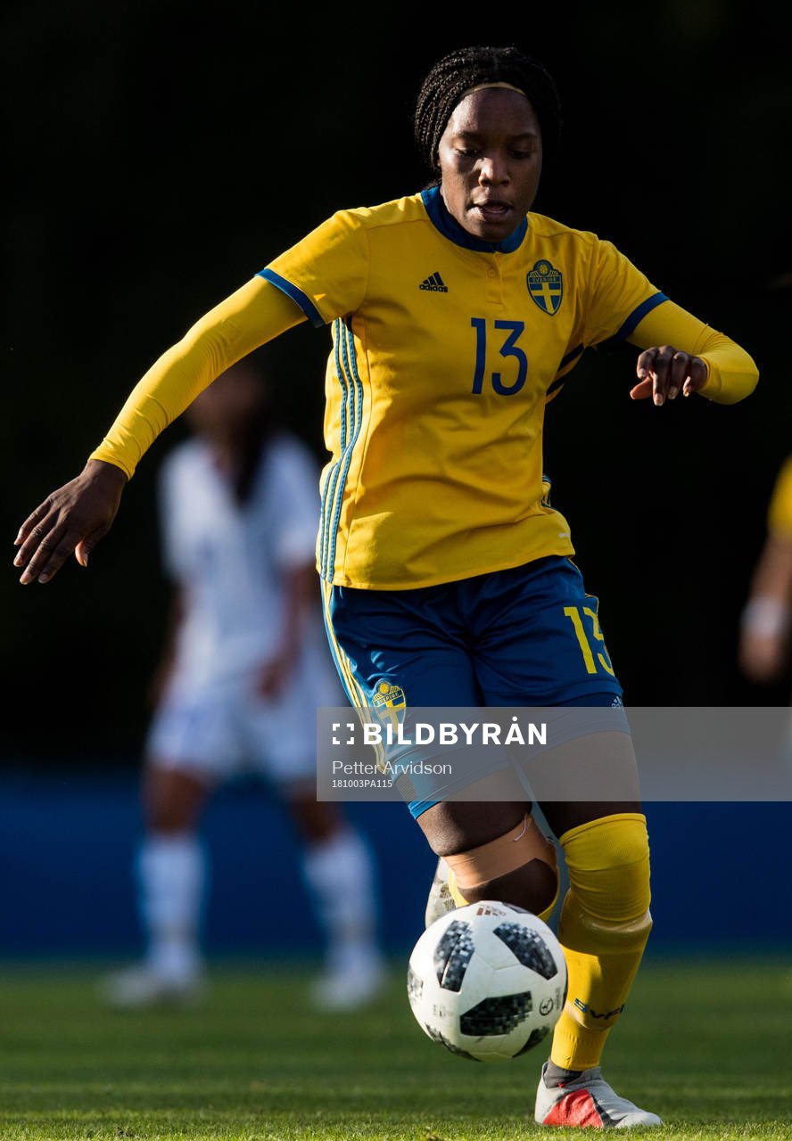 Sveriges Evelyn Ijeh