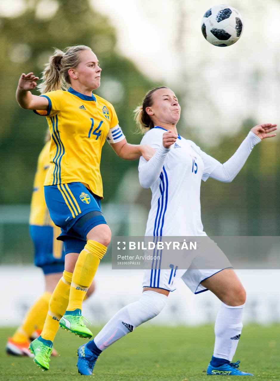 Sveriges Agnes Nyberg och Kazakstans Karina Adilkhanova