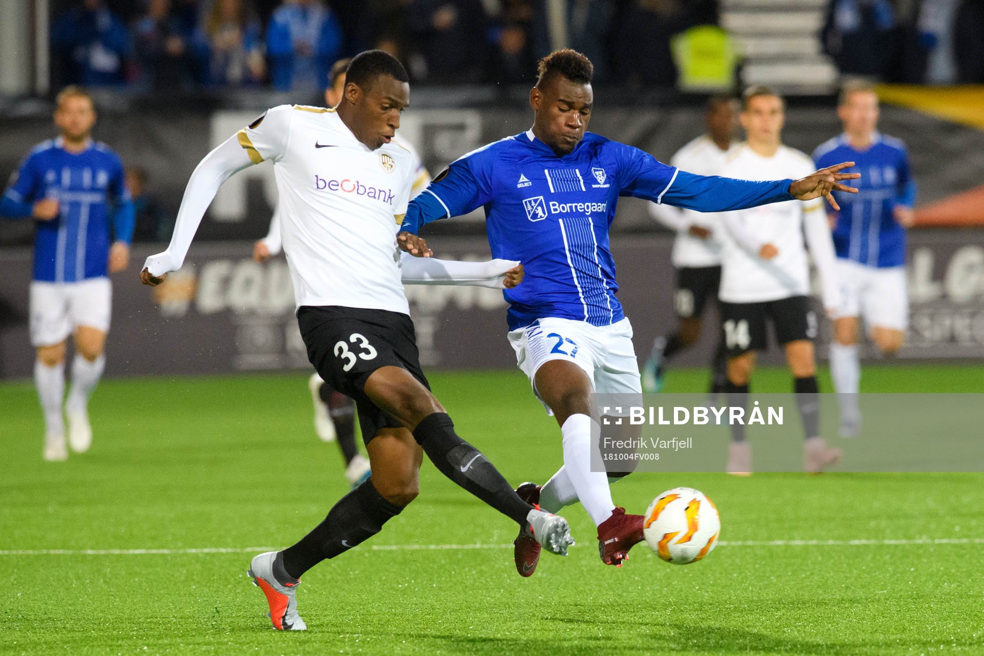 Jhon Lucumi of Genk and Rashad Muhammed of Sarpsborg 08