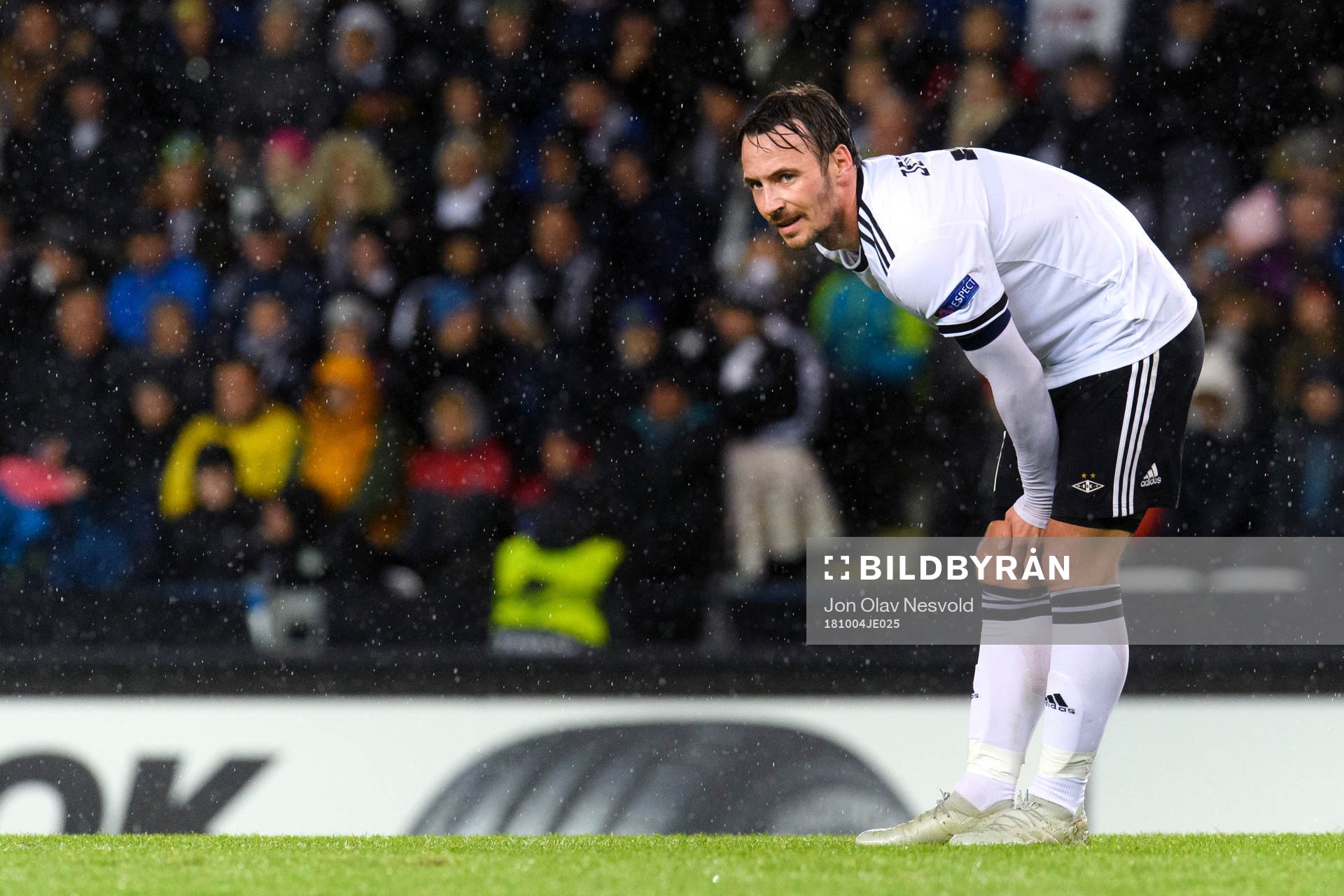 Mike Jensen of Rosenborg look dejected