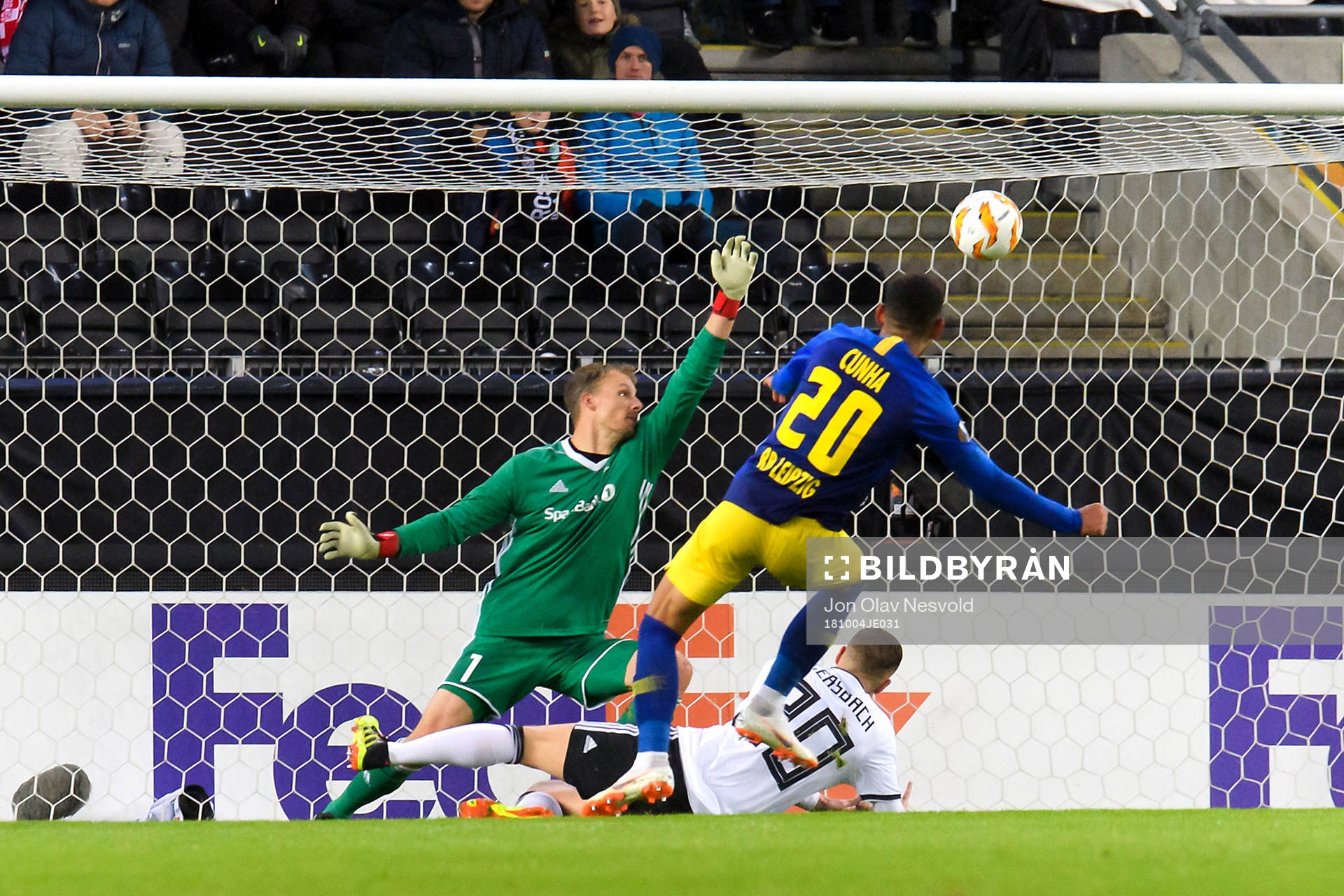 Matheus Cunha of RB Leipzigscores 0-3 behind goalkeeper