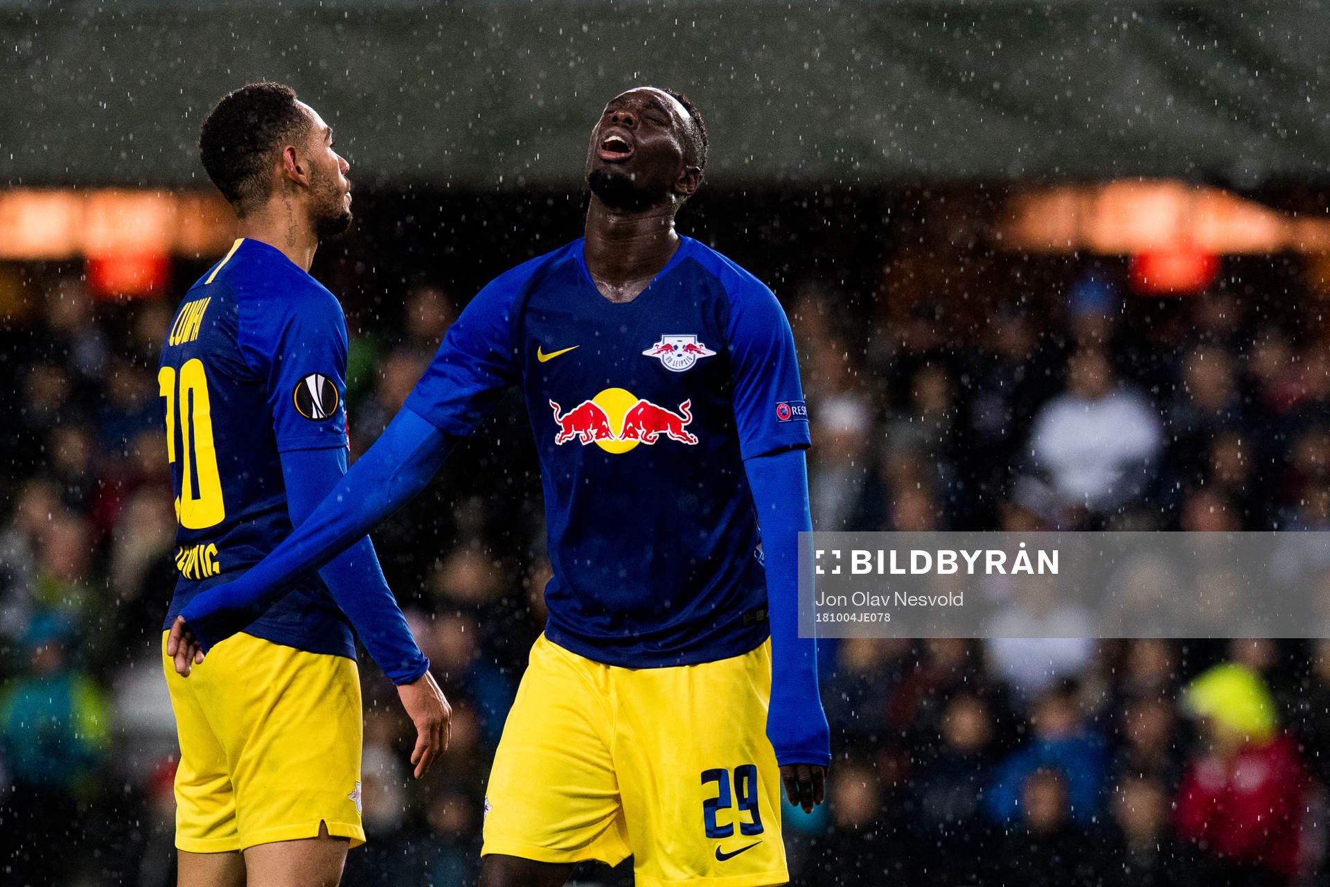 Jean-Kevin Augustin of RB Leipzig reacts