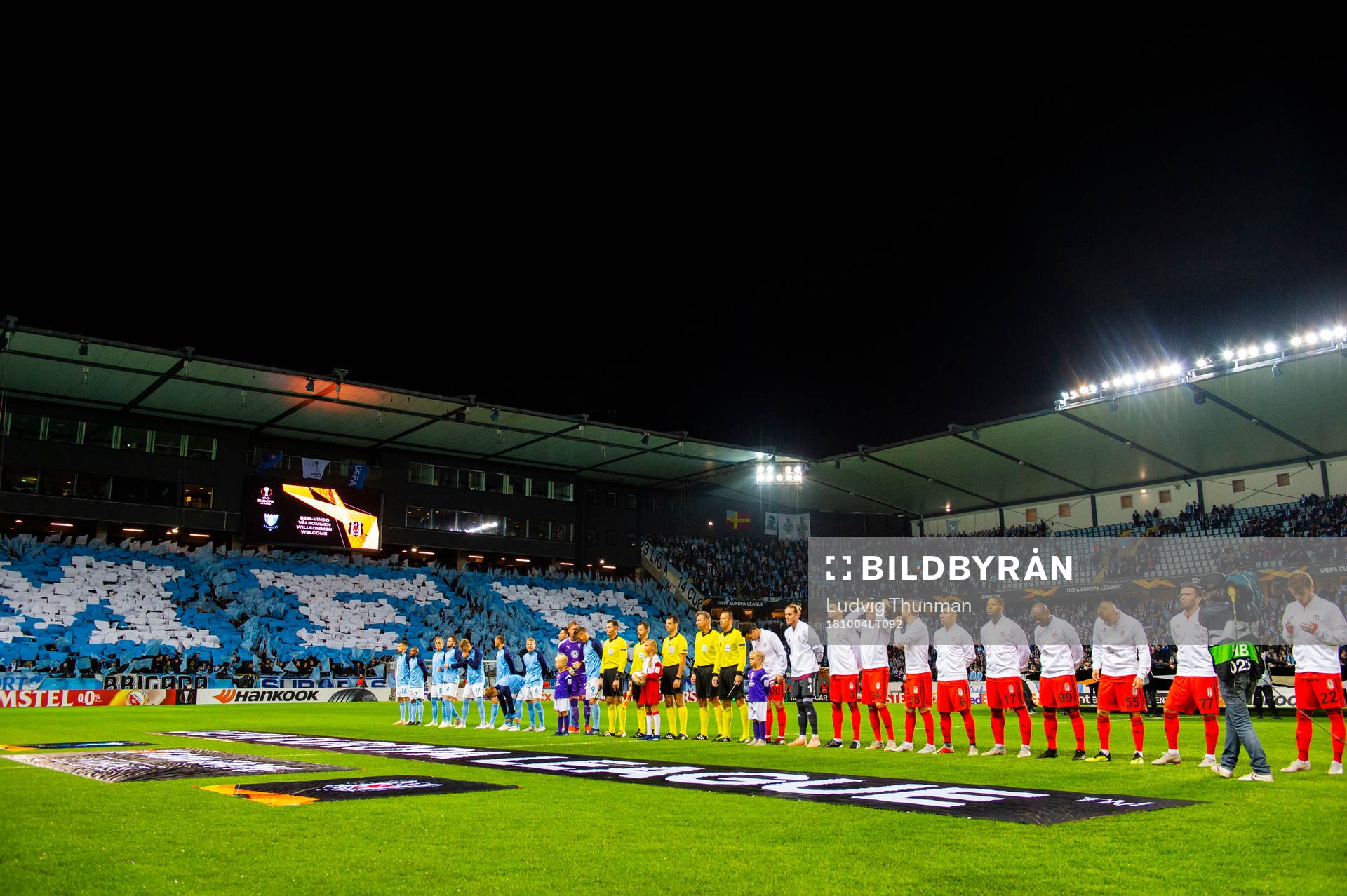 Players line up