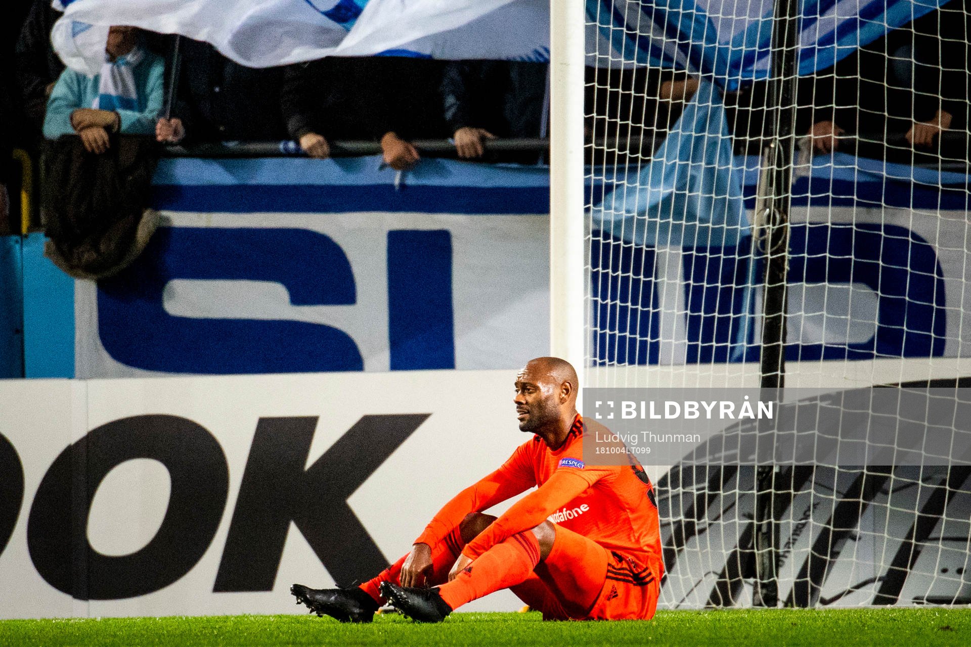 Vagner Silva De Souza Love of Besiktas looks dejected